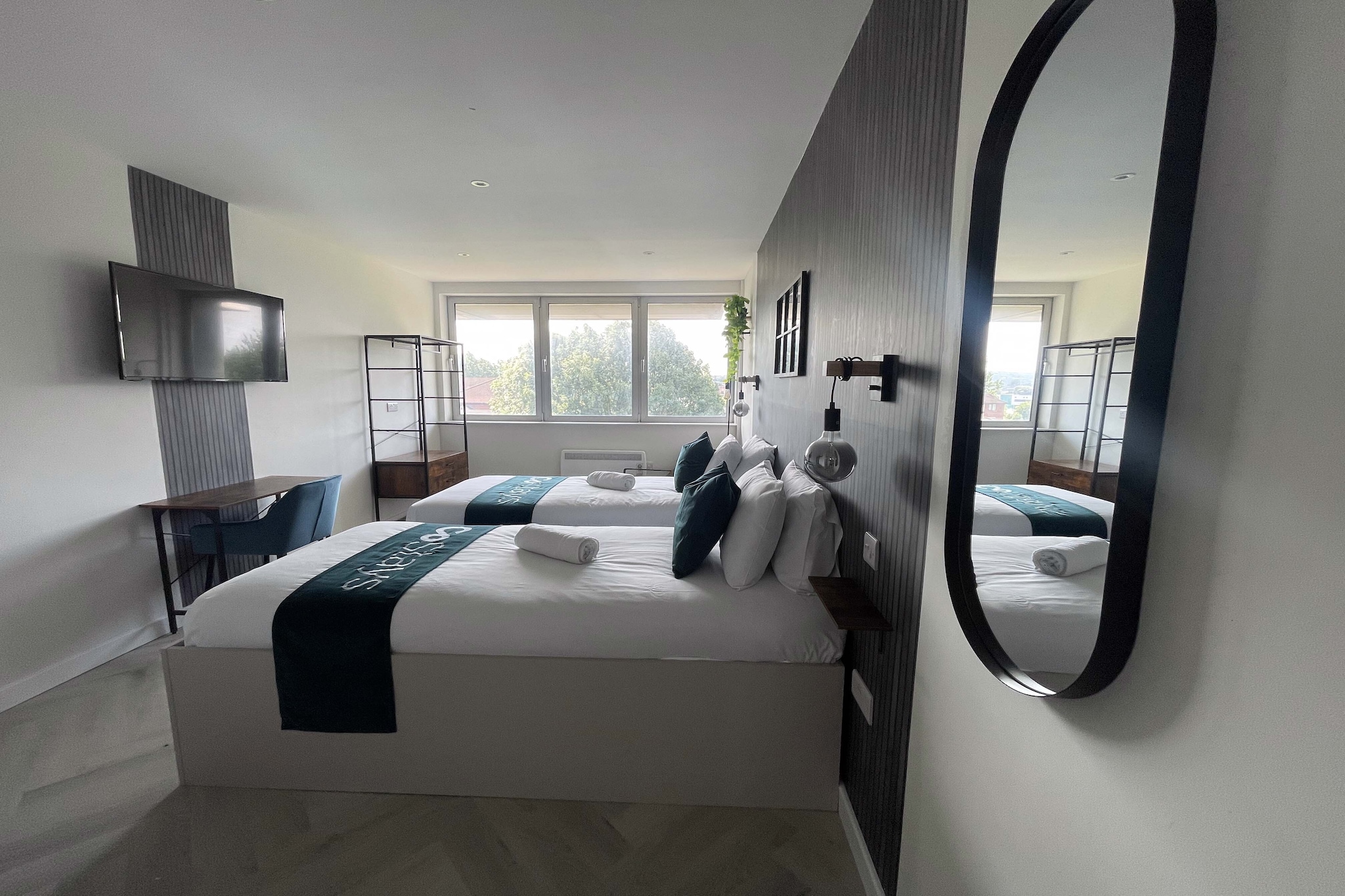 EN_MEH020_Standard Double Studio - Slaapkamer