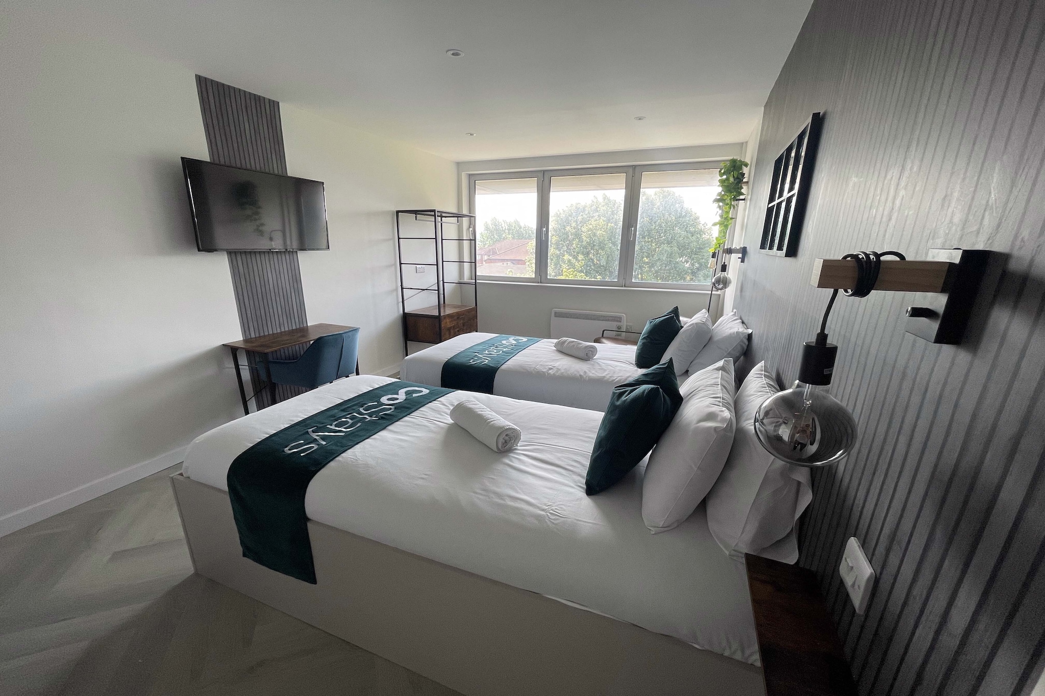 EN_MEH020_Standard Double Studio - Slaapkamer