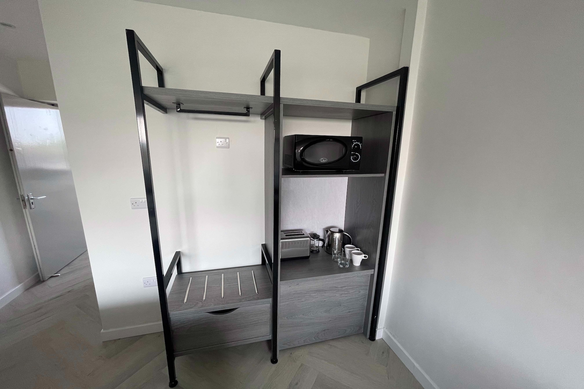 EN_MEH020_Standard Double Studio - Slaapkamer
