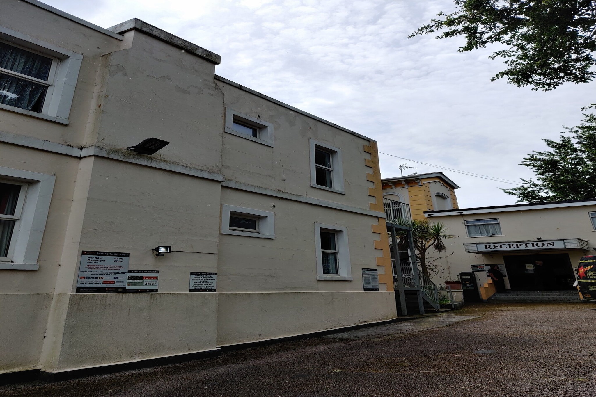 Standard Twin Room-Exterior summer