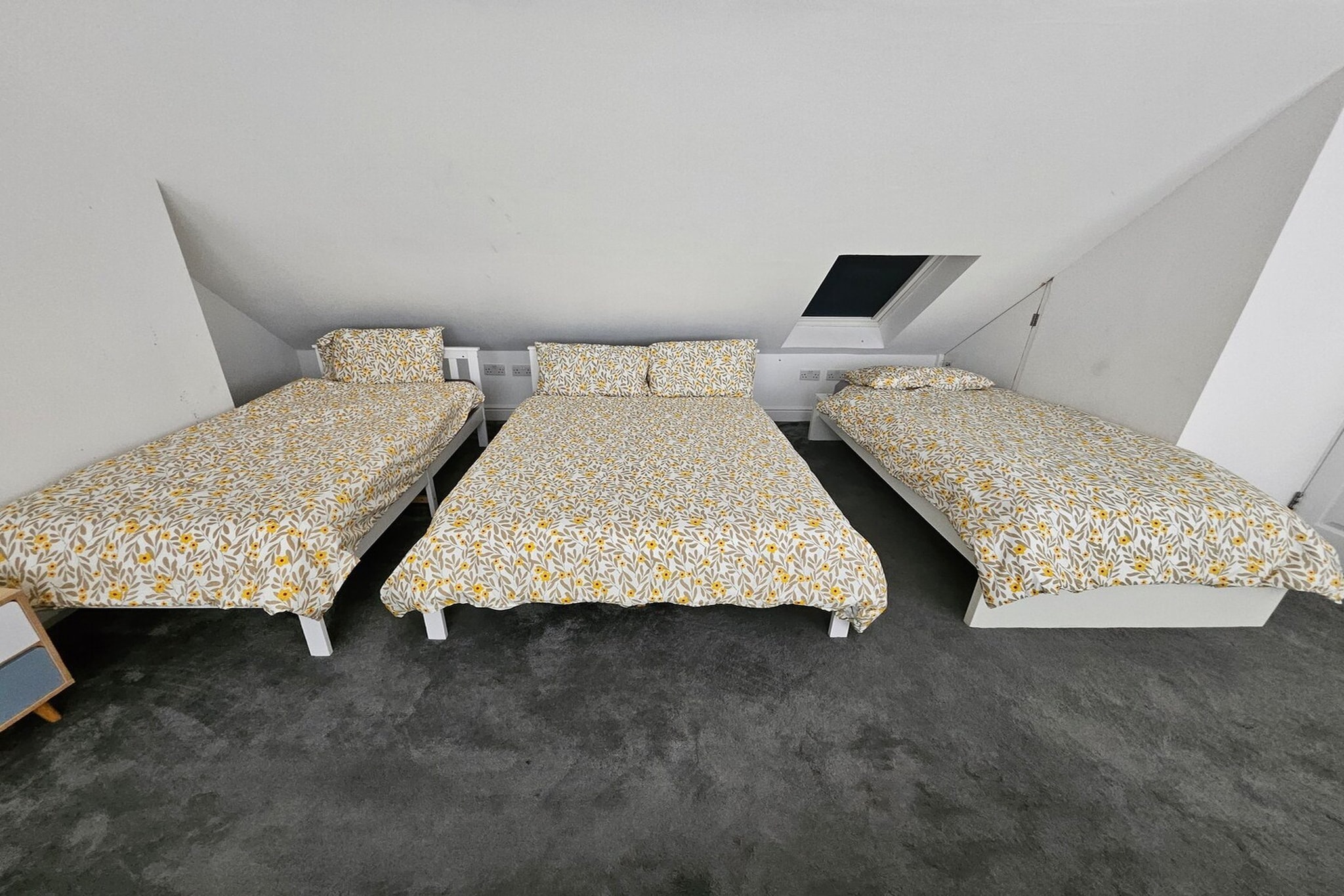 EN_WOR002_Three Bed Room Apartment (12 guests)
