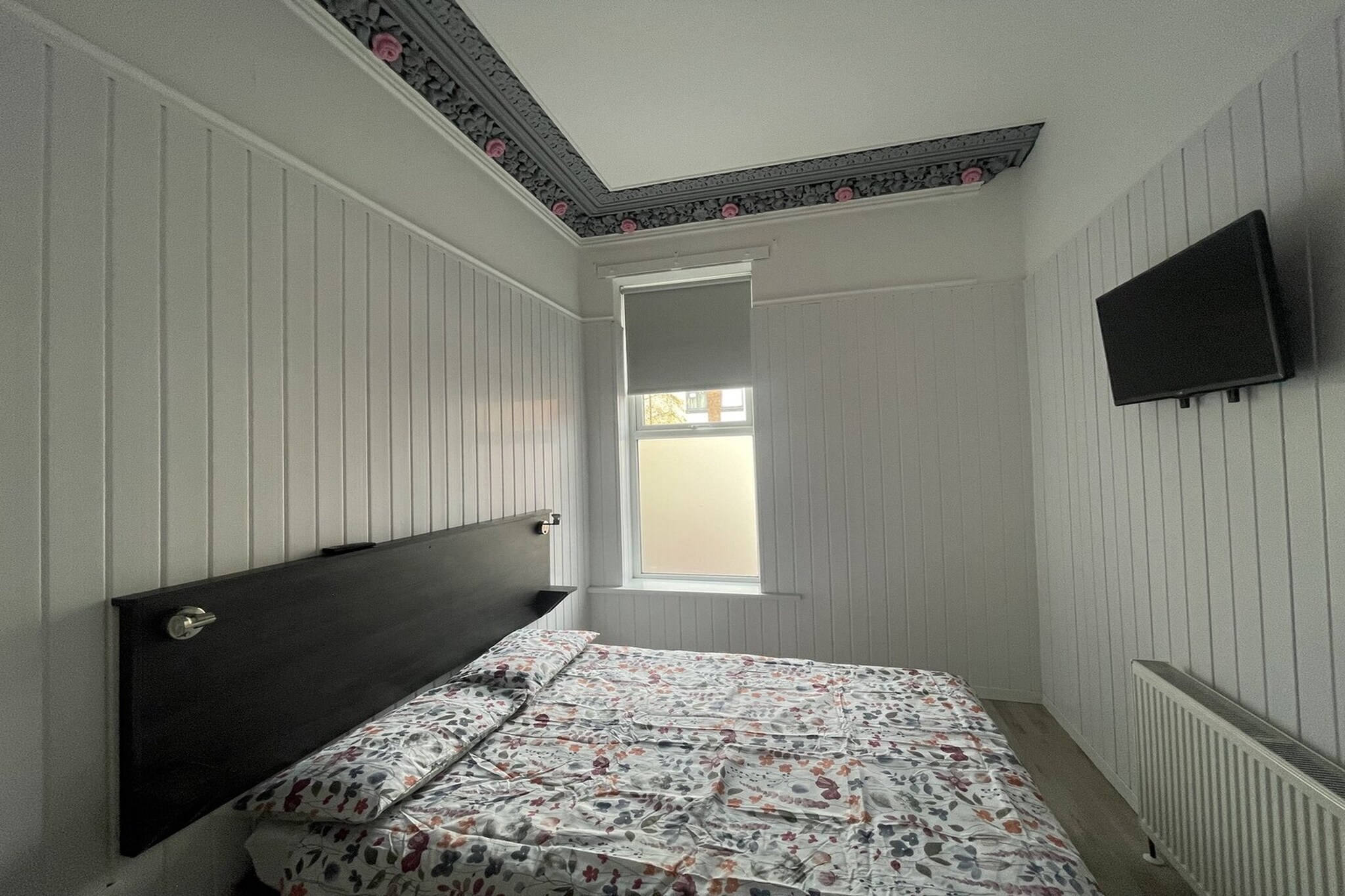 NI_BLT006_Standard Double Room-Bedroom
