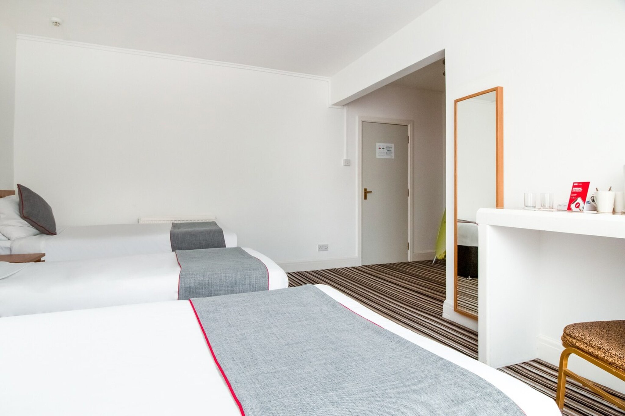 WL_CDF002_Deluxe Quad Room - Slaapkamer