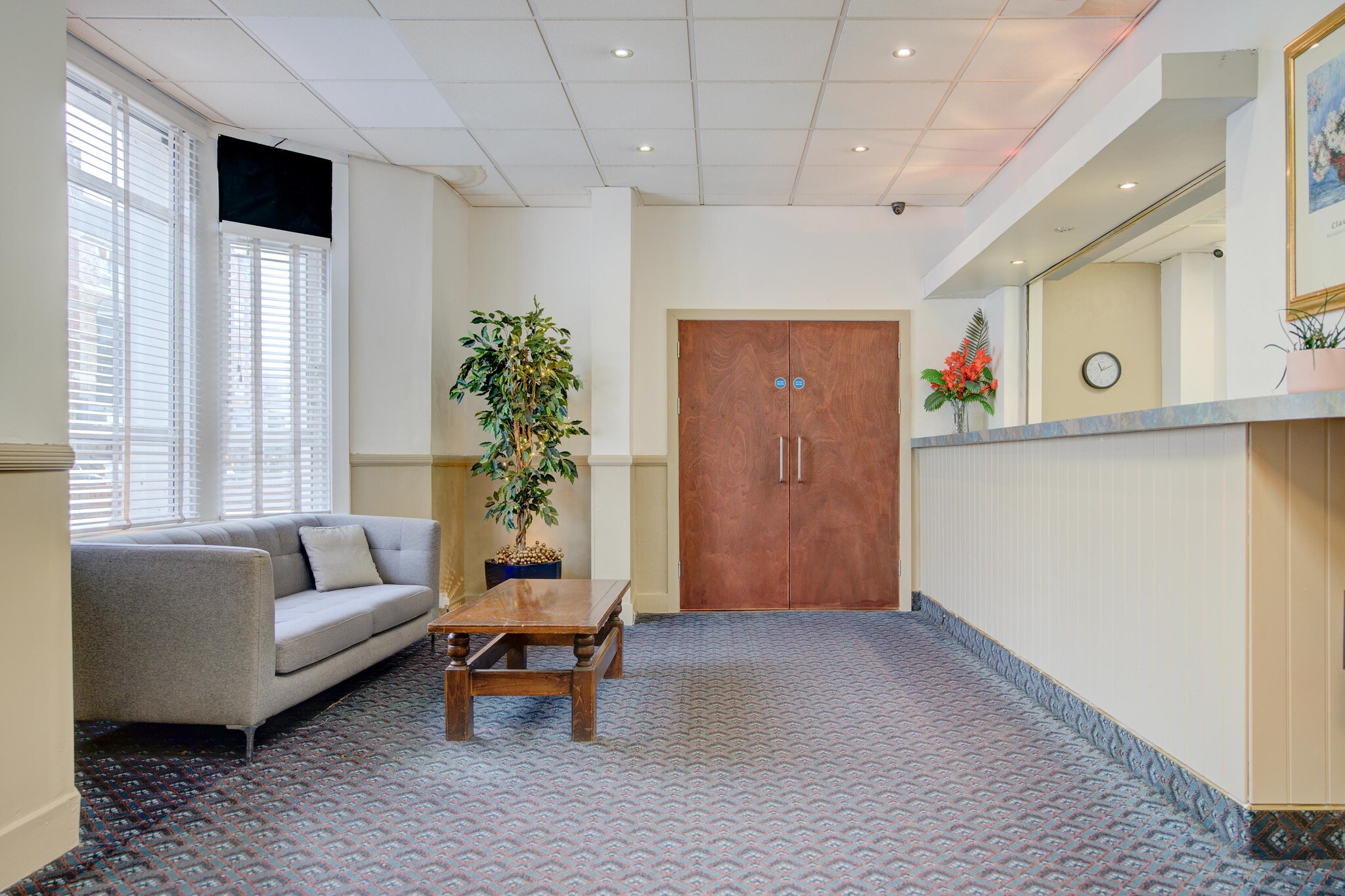 WL_CDF002_Superior Quad Room