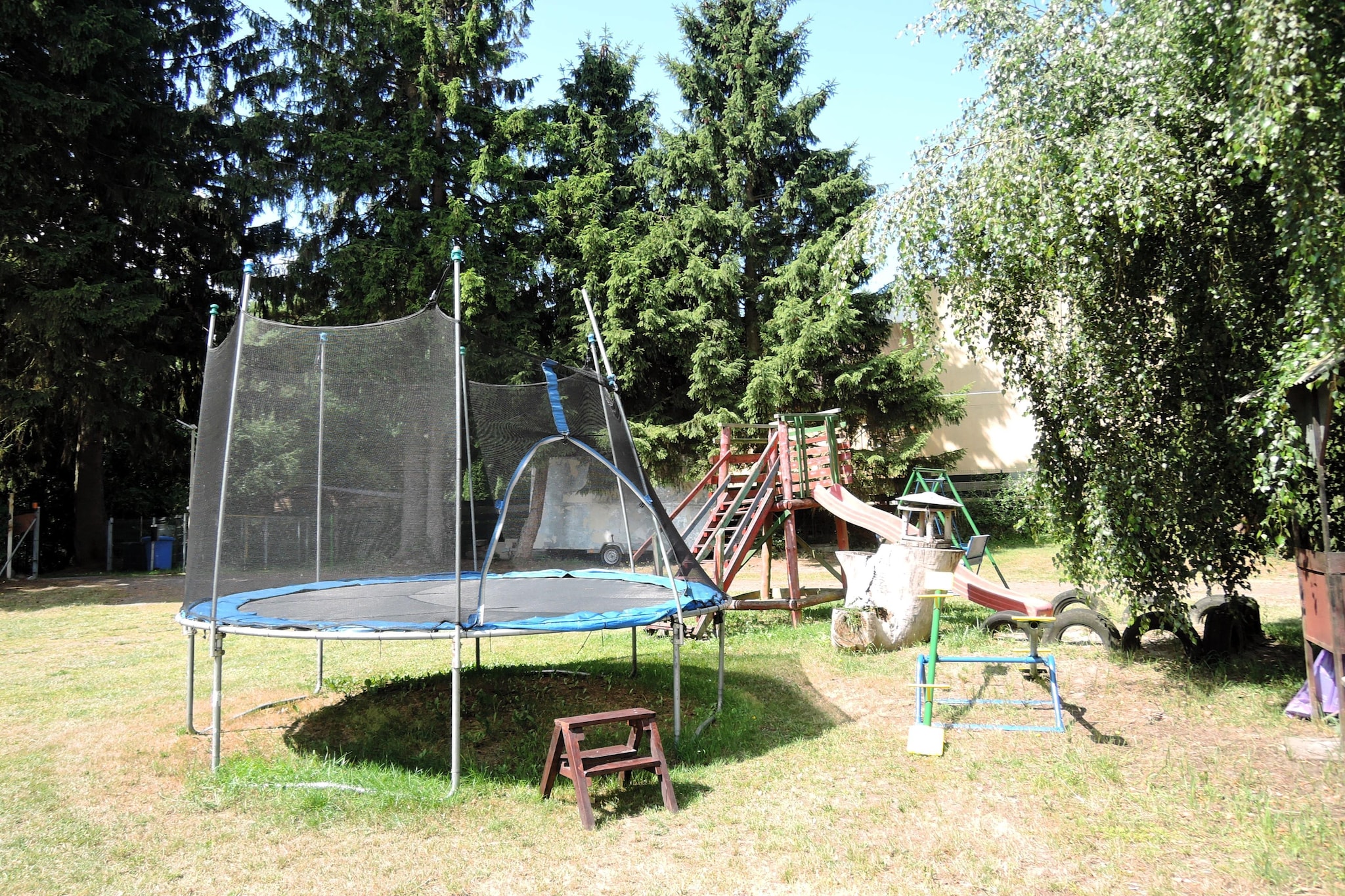 Pod świerkami pokój nr 4 dla 3 osób-Gärten Sommer