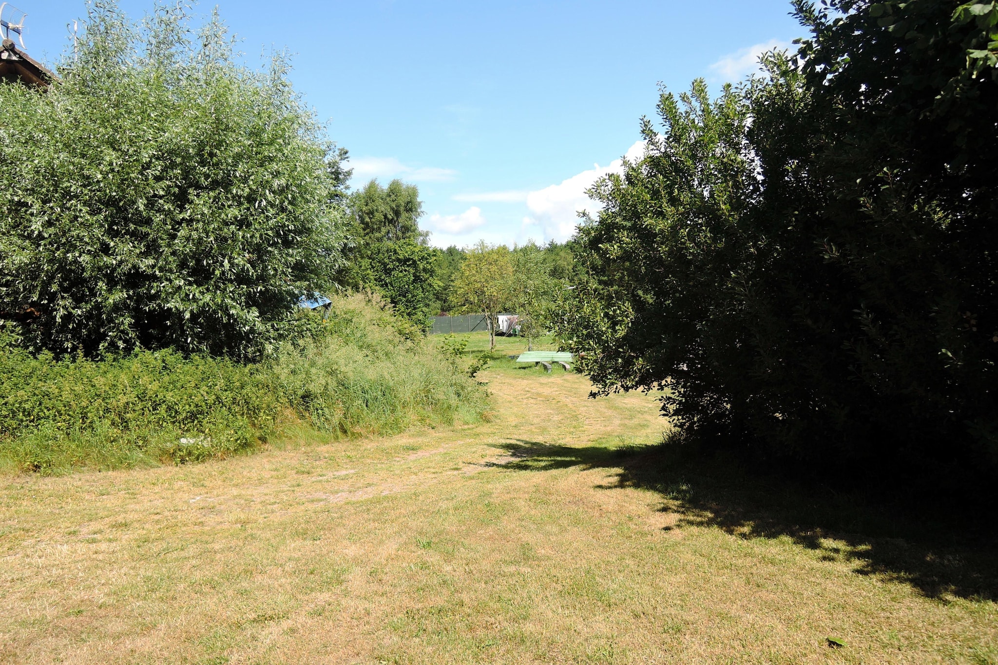 Pod świerkami pokój nr 4 dla 3 osób-Gärten Sommer