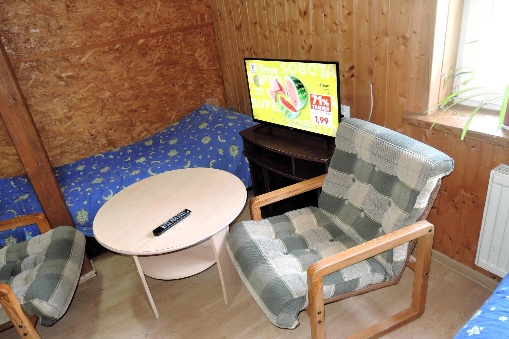 Pod świerkami pokój nr 6 dla 4 osób-Wohnzimmer