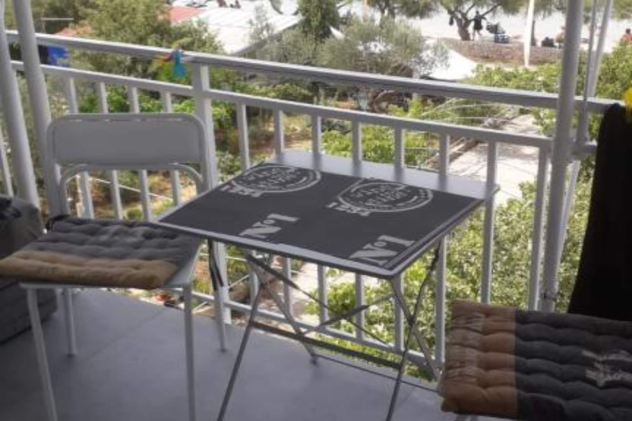 Modern Beachfront Apartments near Šibenik - Comfort Studio Apartment with Balcony and Sea View-Terrasbalkon