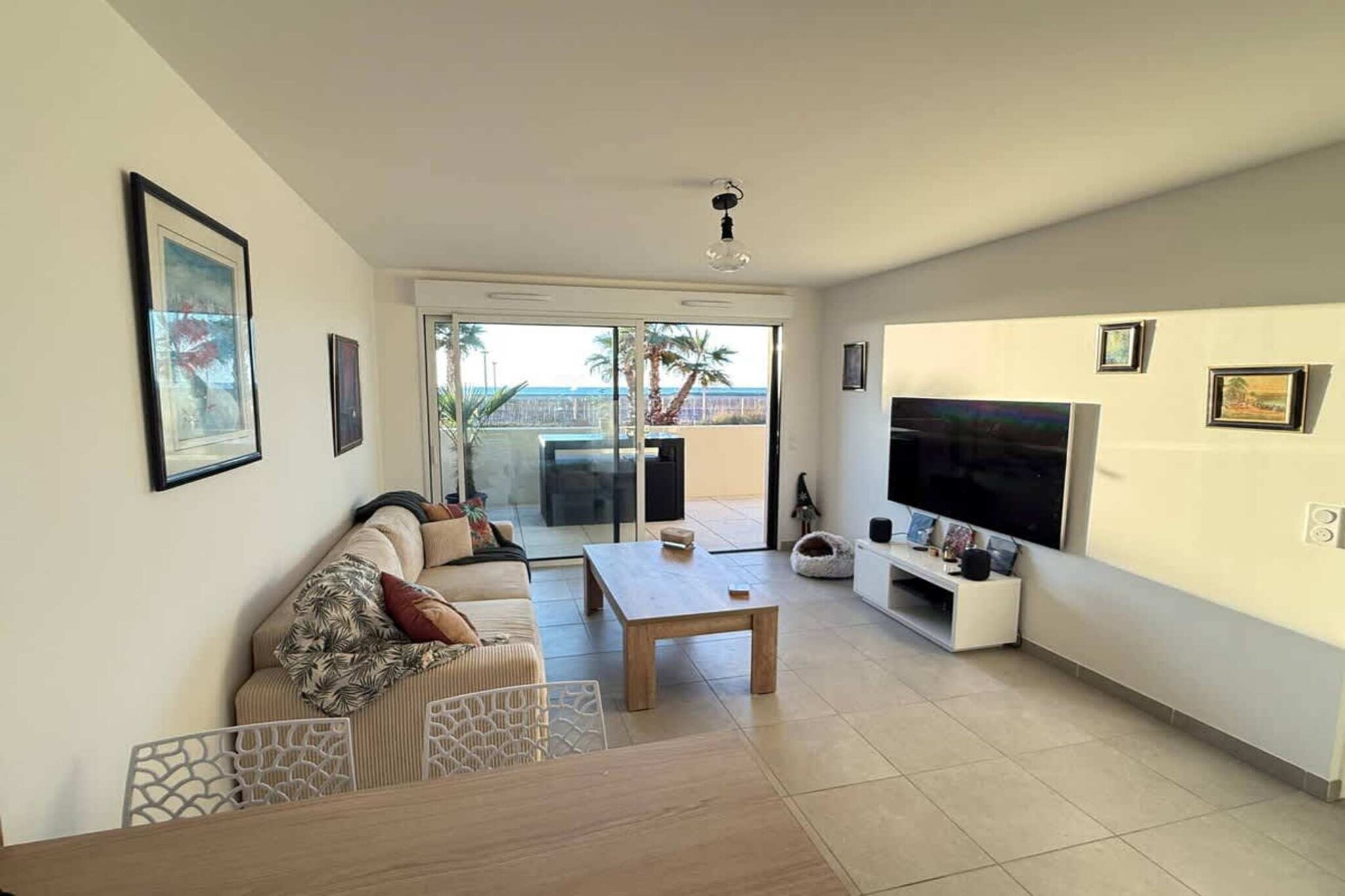 A05-Living room