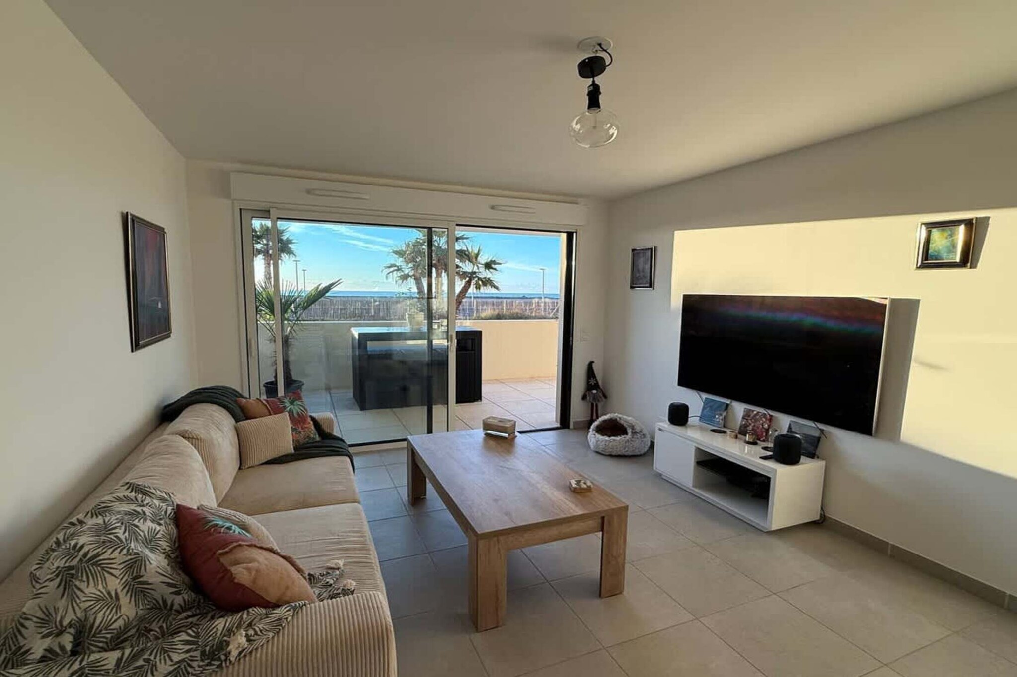 A05-Living room