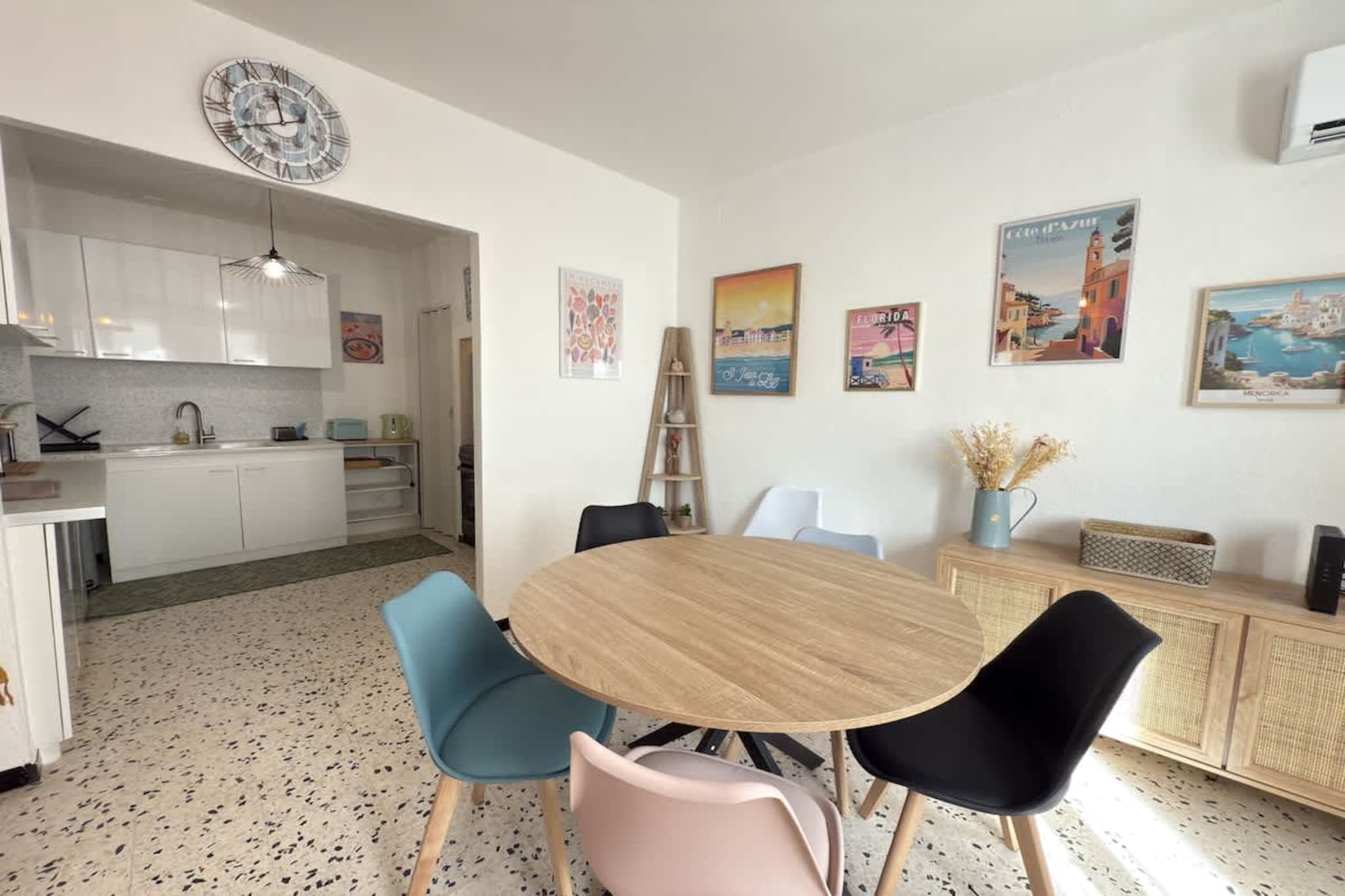 36 Appartement cosy-Eetkamer