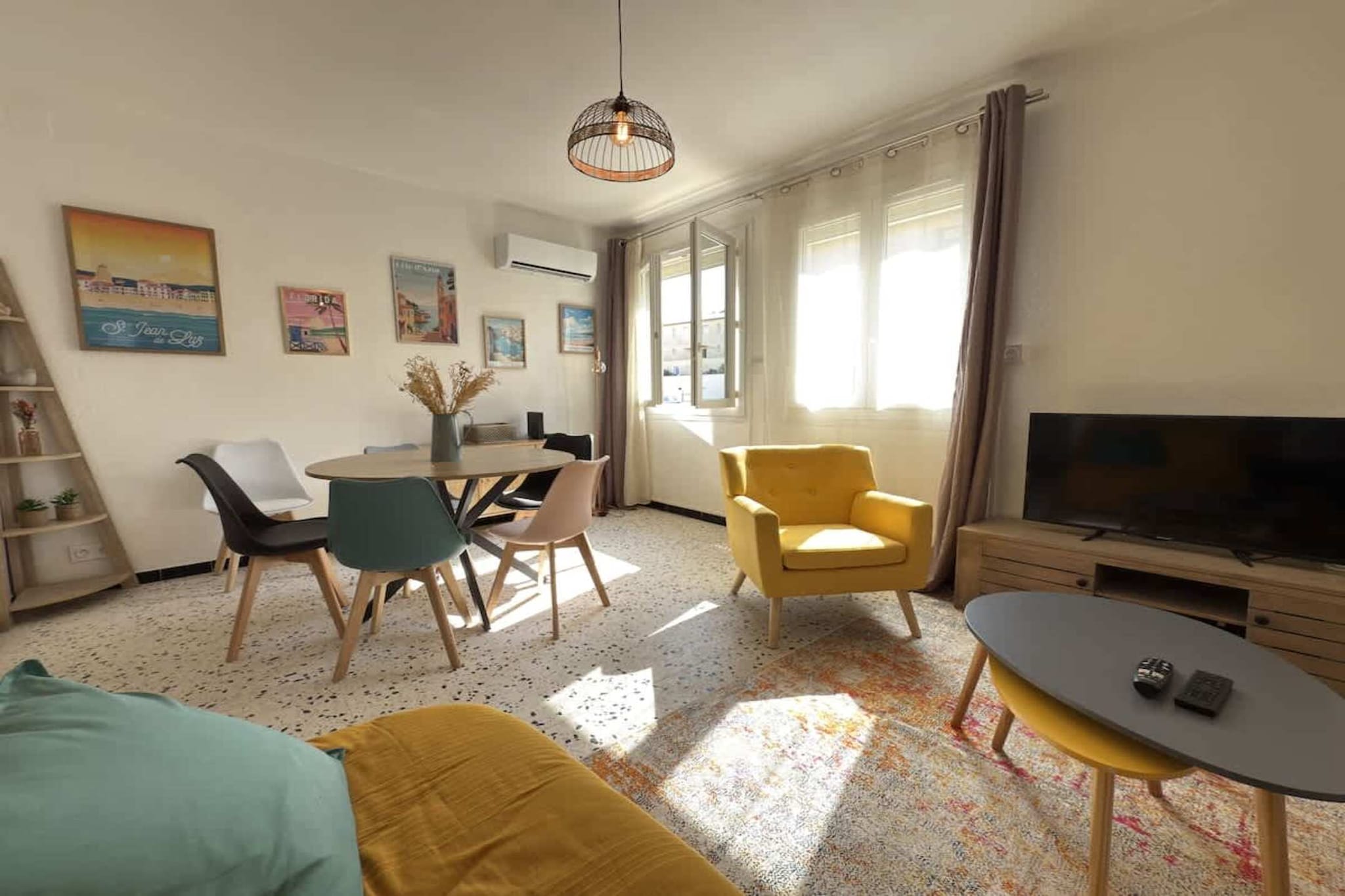 36 Appartement cosy-Eetkamer
