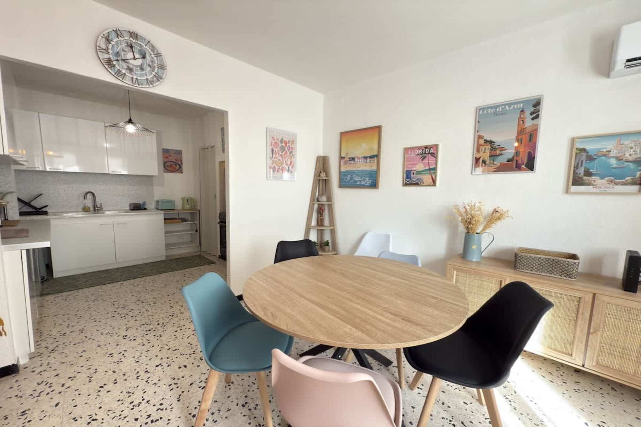 36 Appartement cosy-Eetkamer