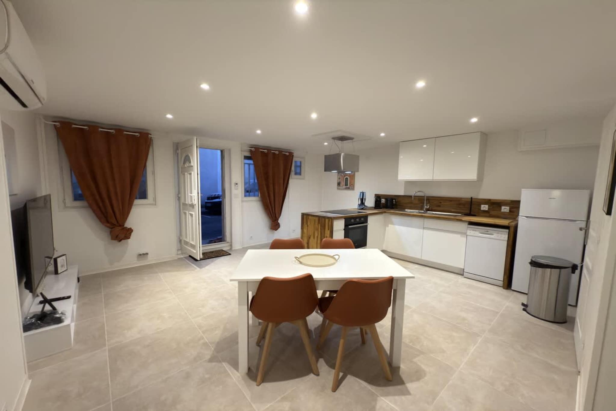 72 La Petite Maison-Keuken
