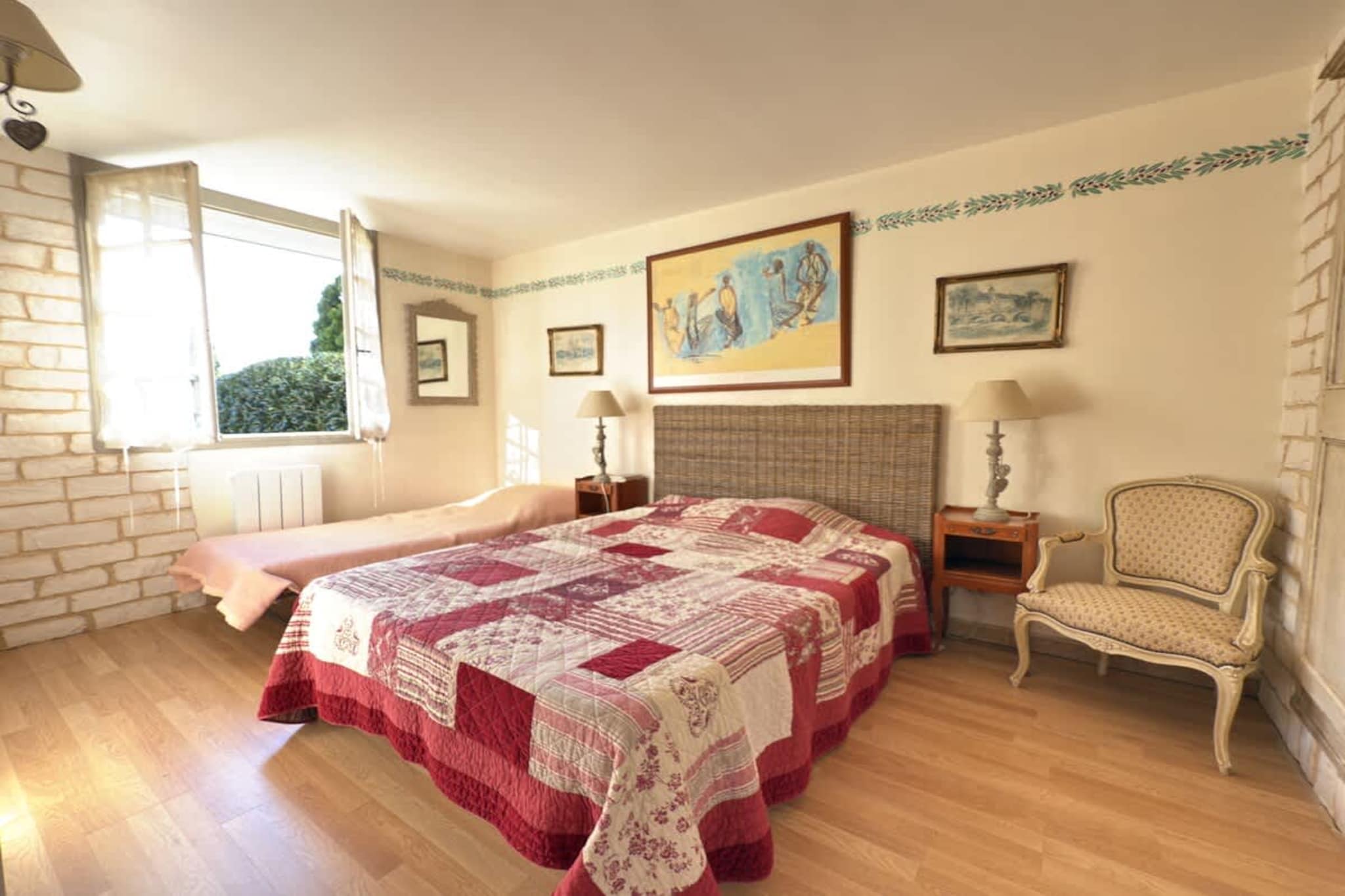 63 - Appartement ave-Schlafzimmer