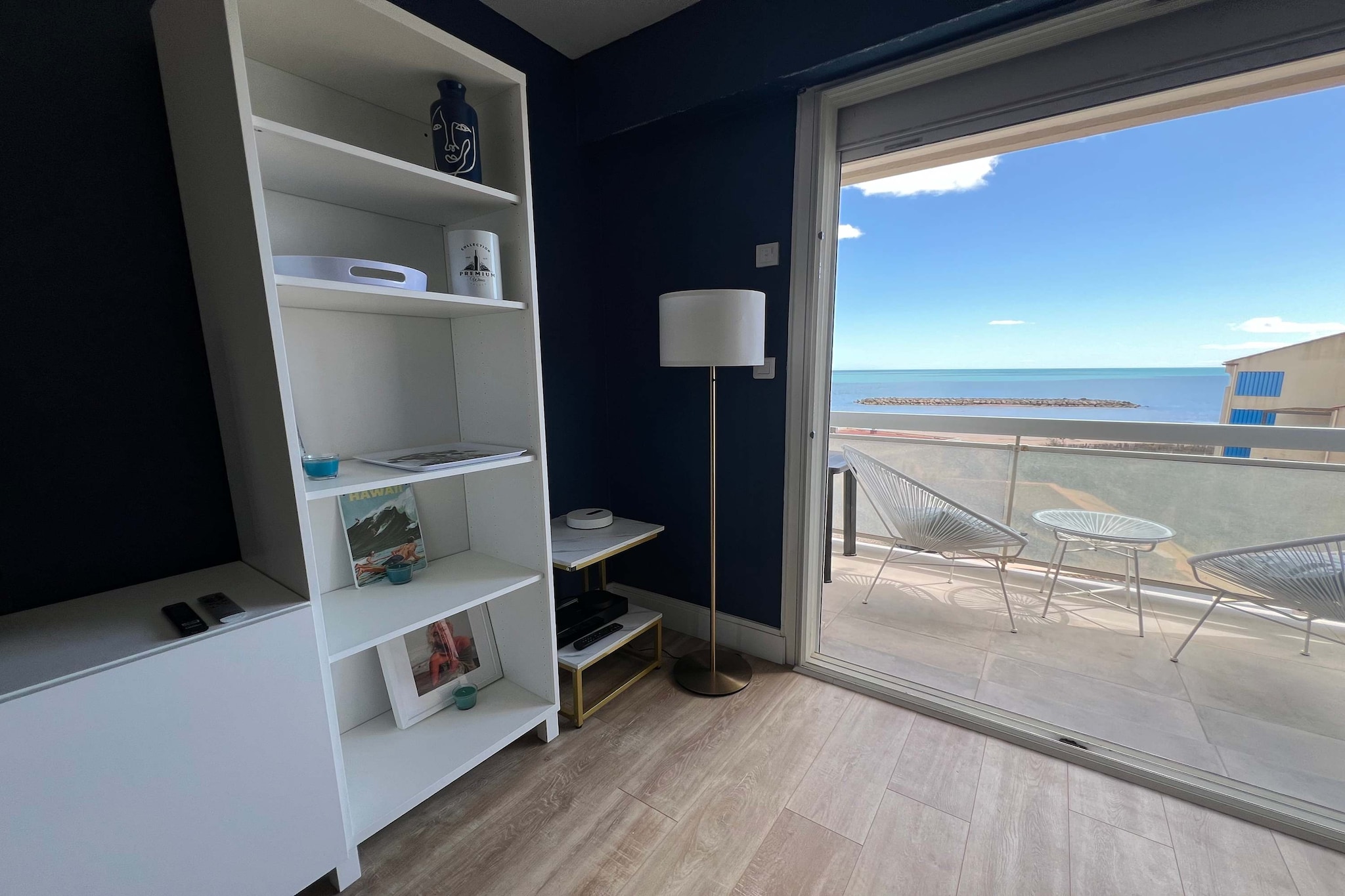 95 Déjoué vue mer av-Wohnzimmer