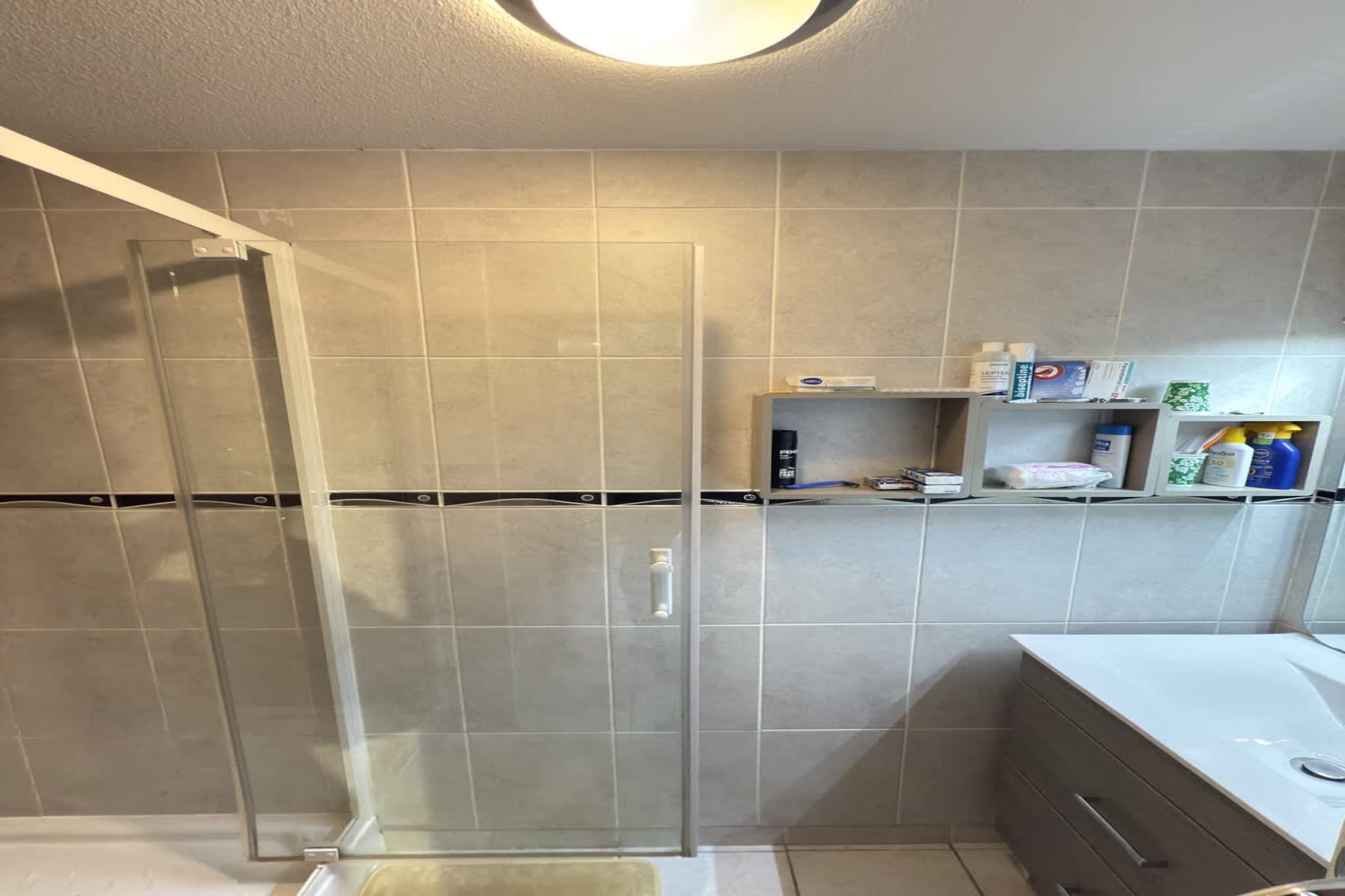 64 Havre de Paix à V-Badkamer