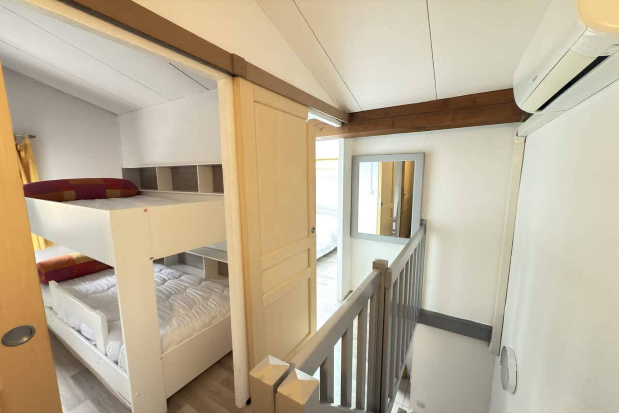 64 Havre de Paix à V-Slaapkamer