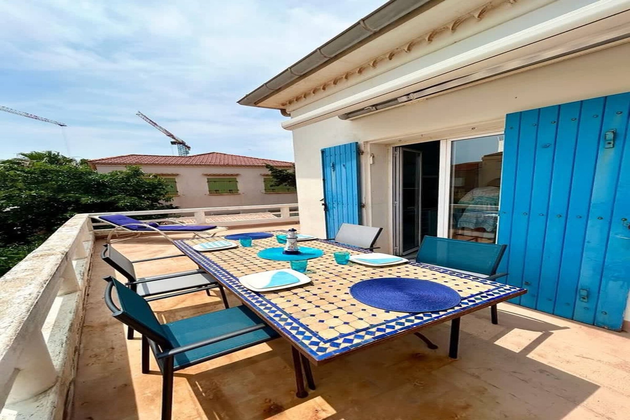 Beach Apartment, Sleeps 6