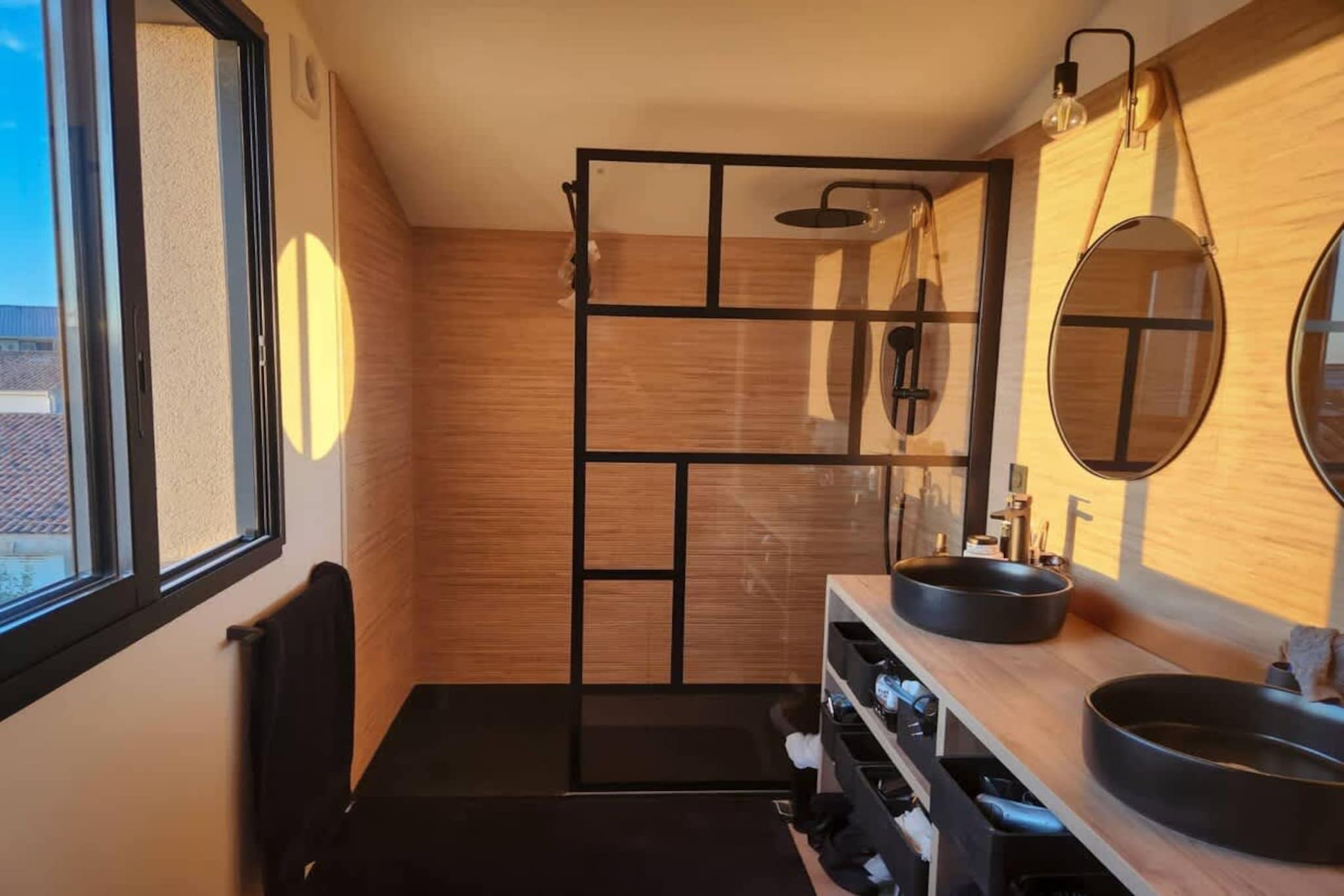 11 Naval 47-Badezimmer