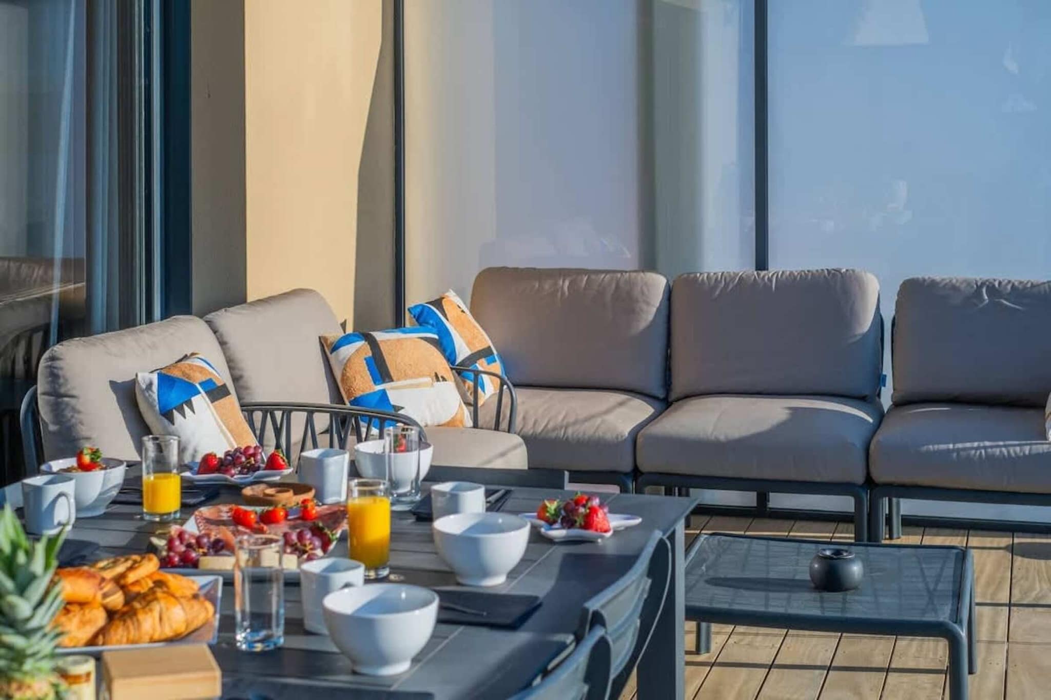 11 Naval 47 - Terrasbalkon