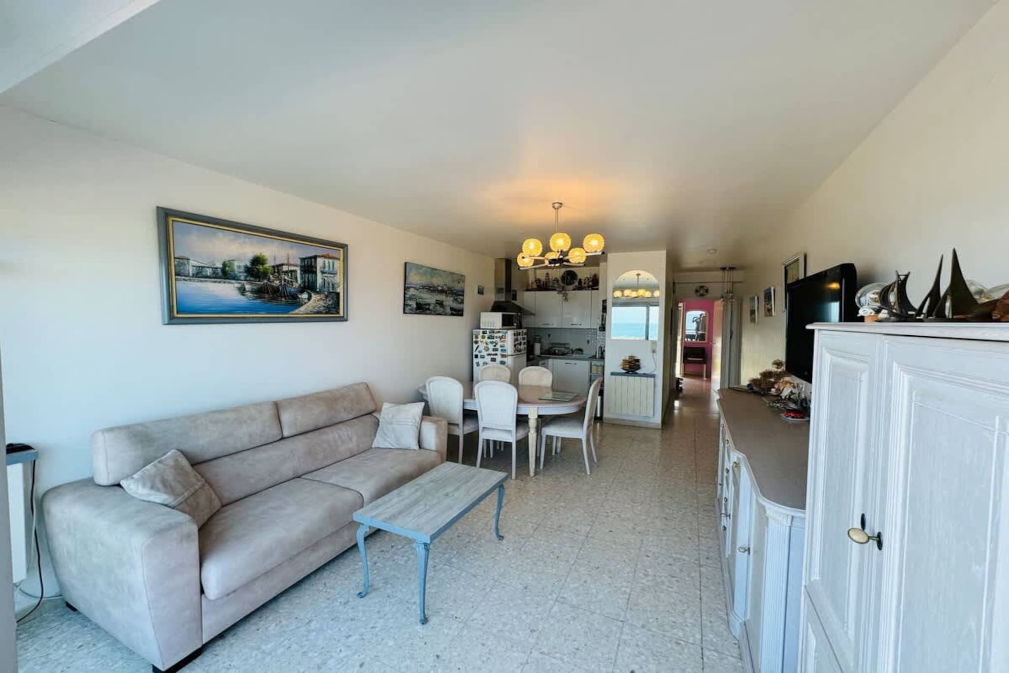 61 Appartement trois