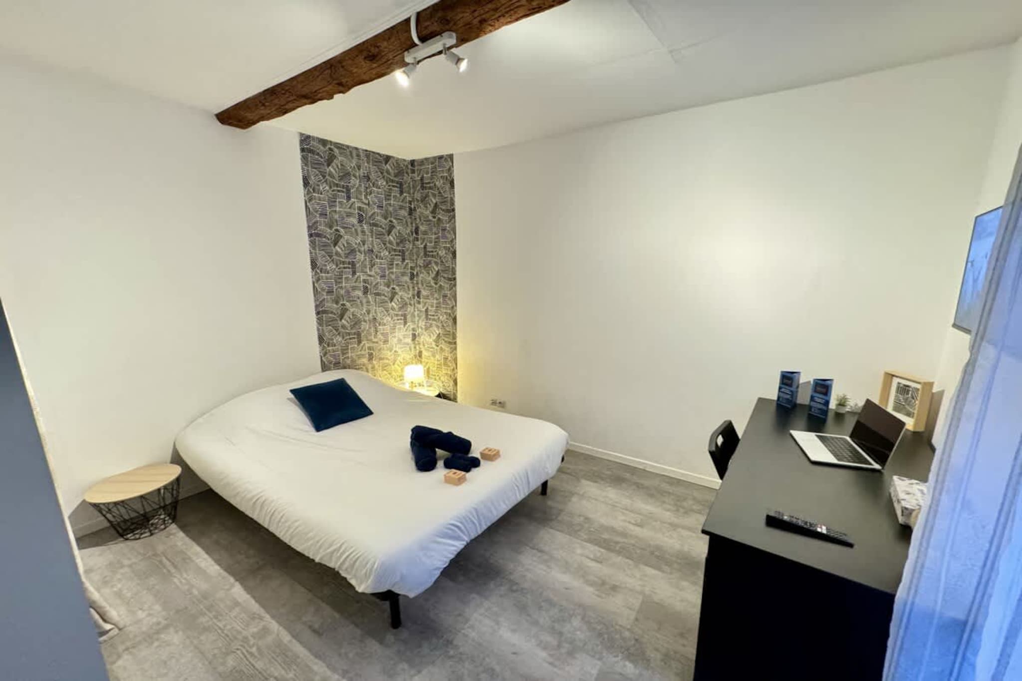 29 Chambre Neuf Éclu