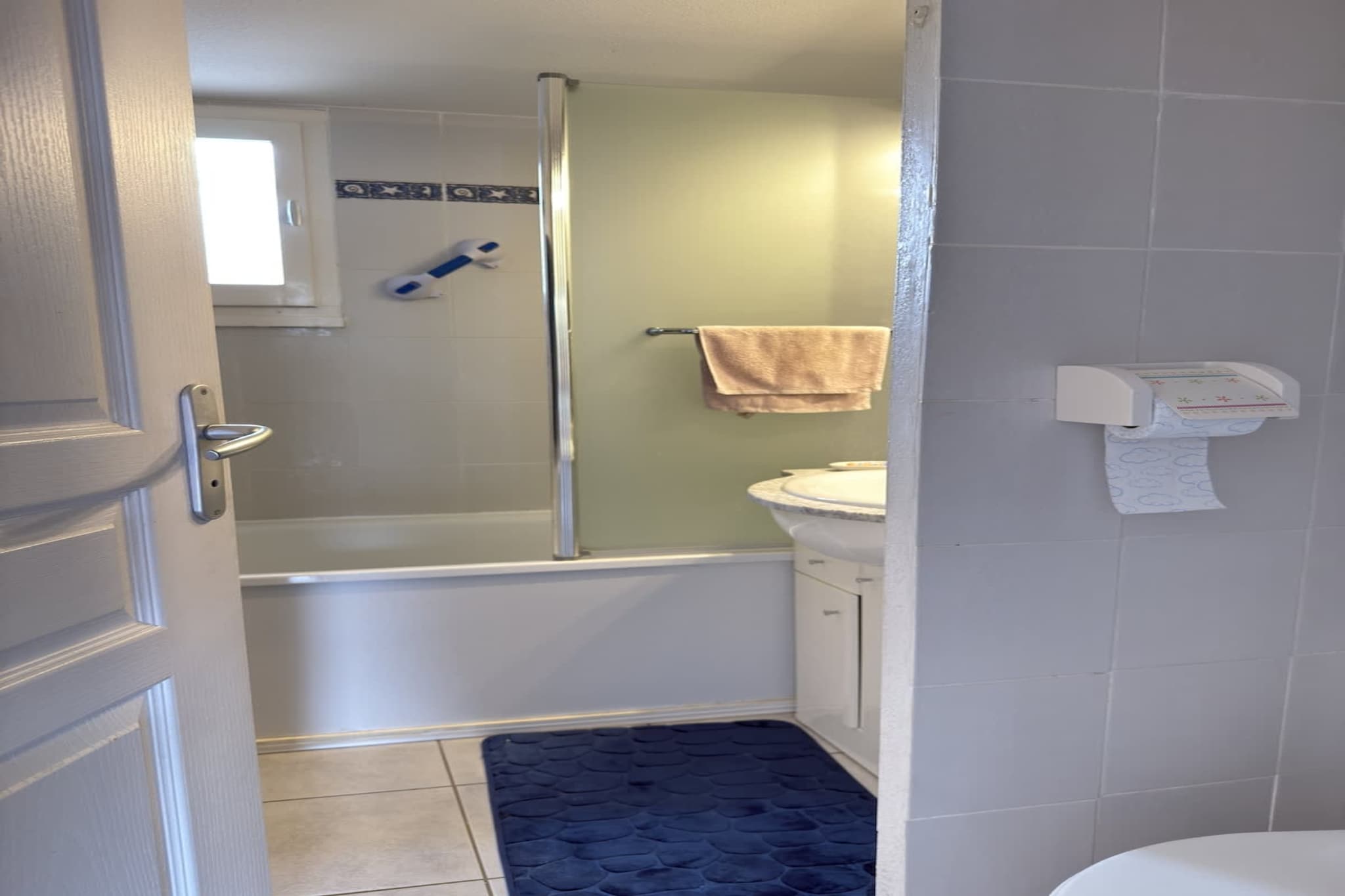 118 LAVABRE-Badkamer