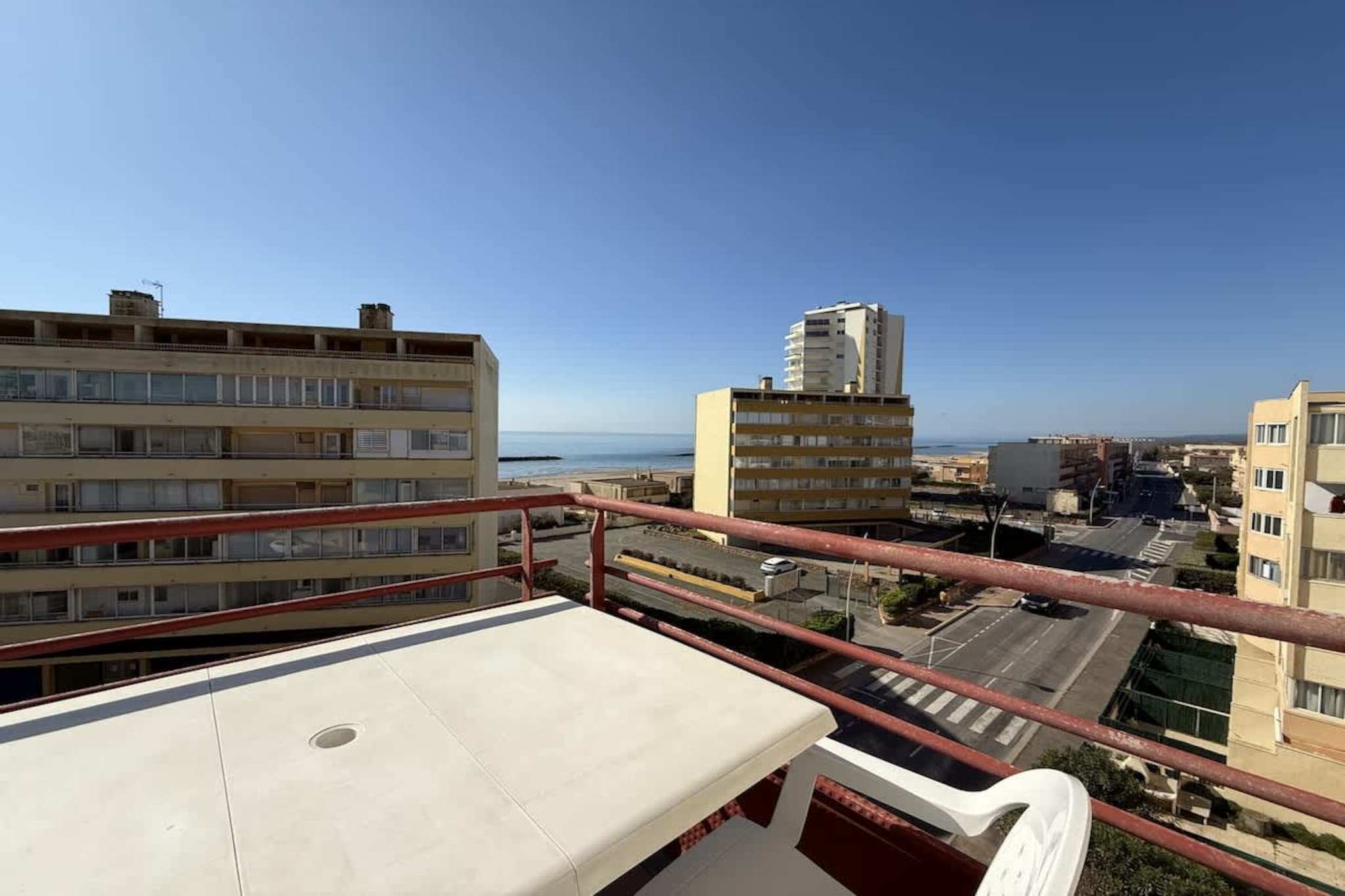 114 FOURNIER-Terrasbalkon