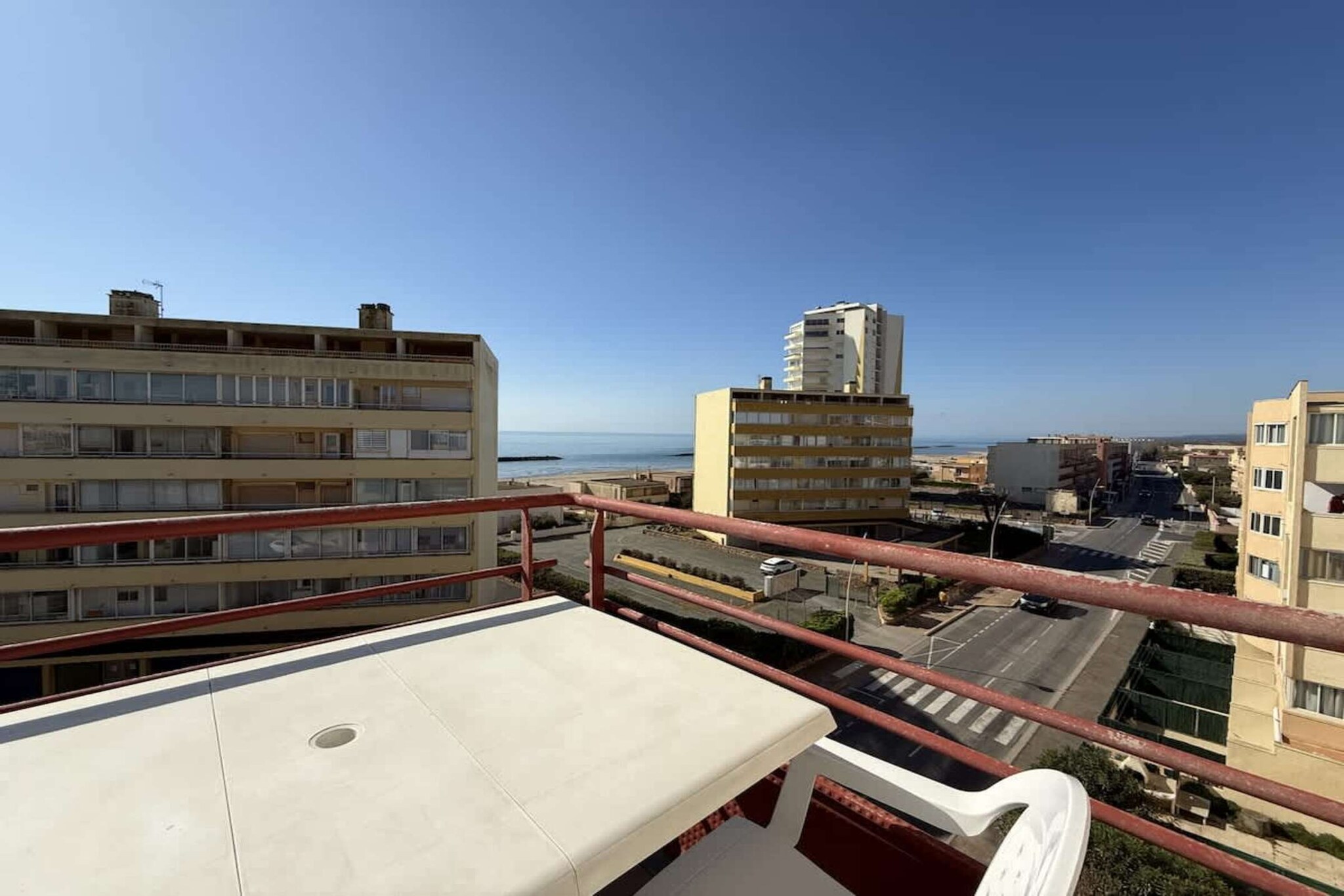 114 FOURNIER-Terrasbalkon