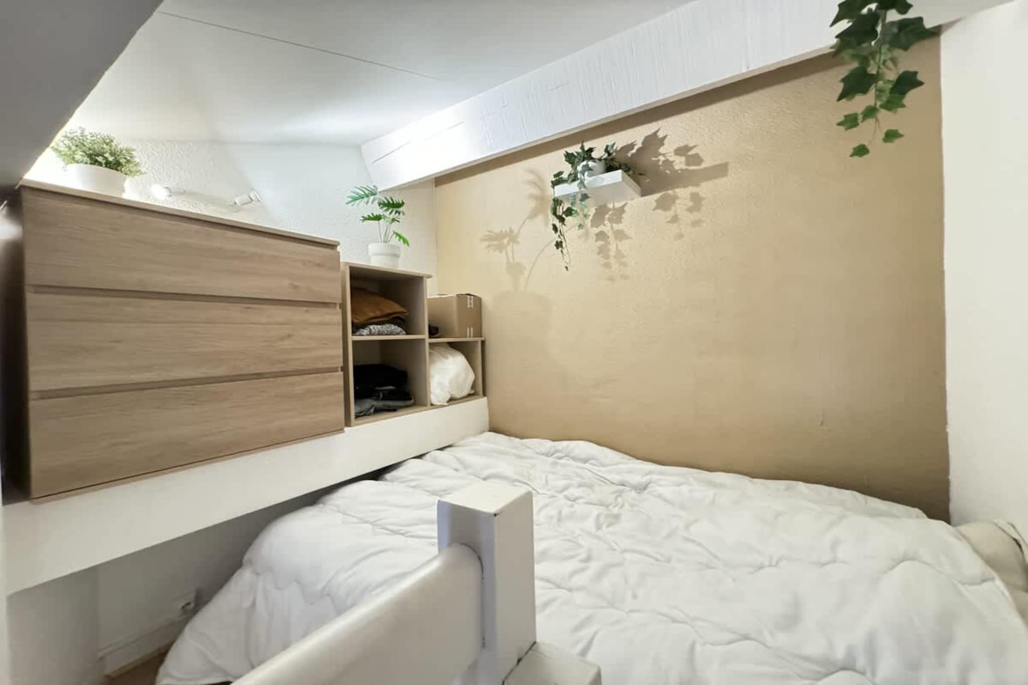 52 Duplex Aéré avec-Slaapkamer