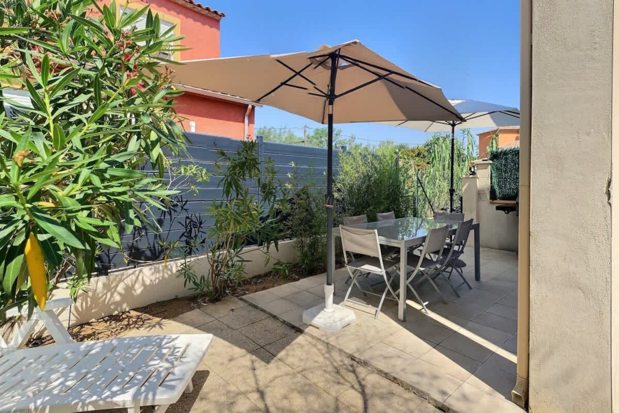 169 SAVARY-Terrasbalkon