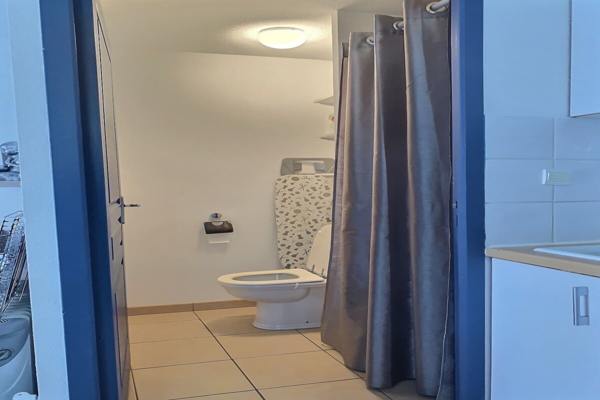 169 SAVARY-Badkamer