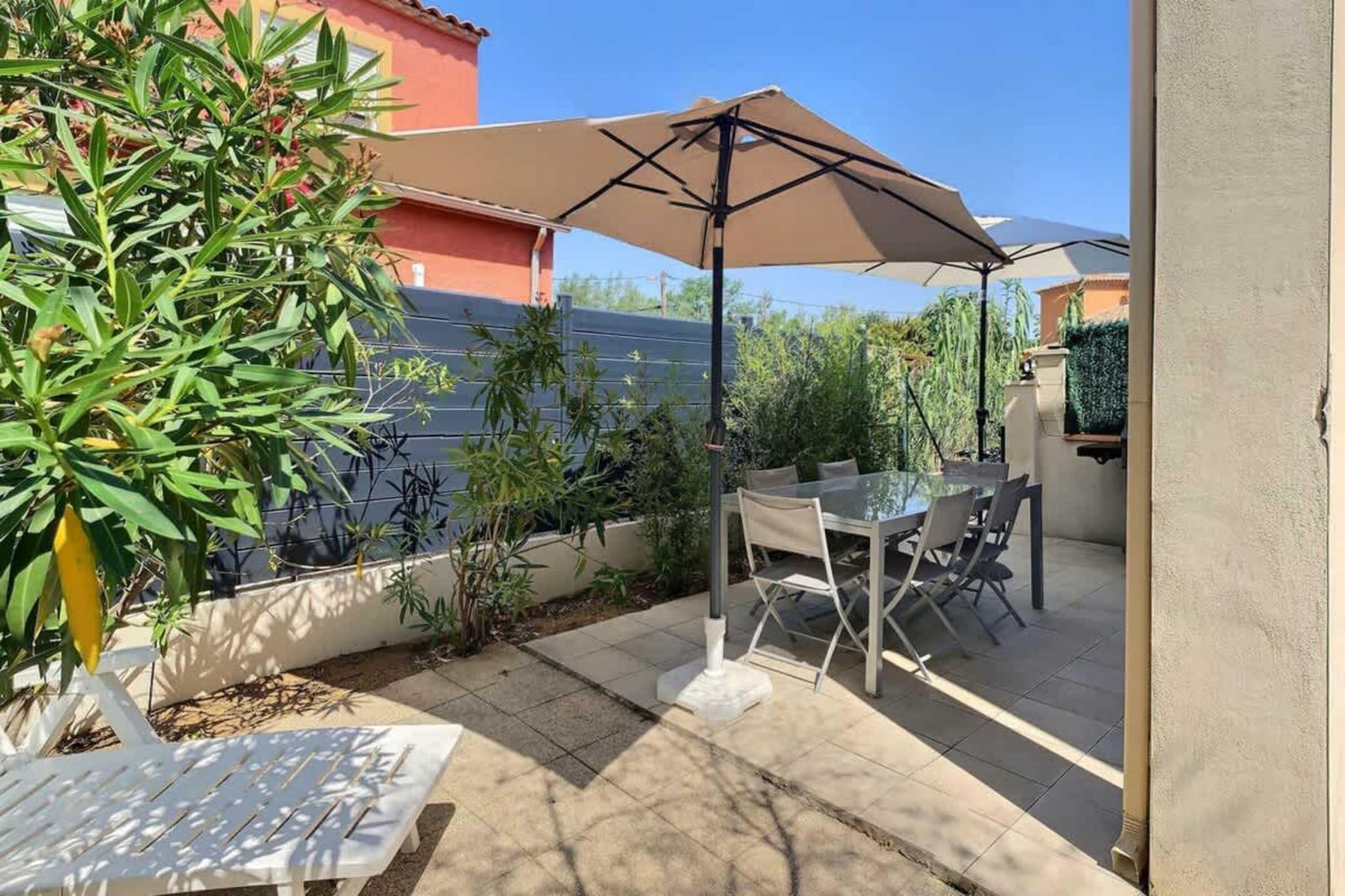 169 SAVARY-Terrasbalkon