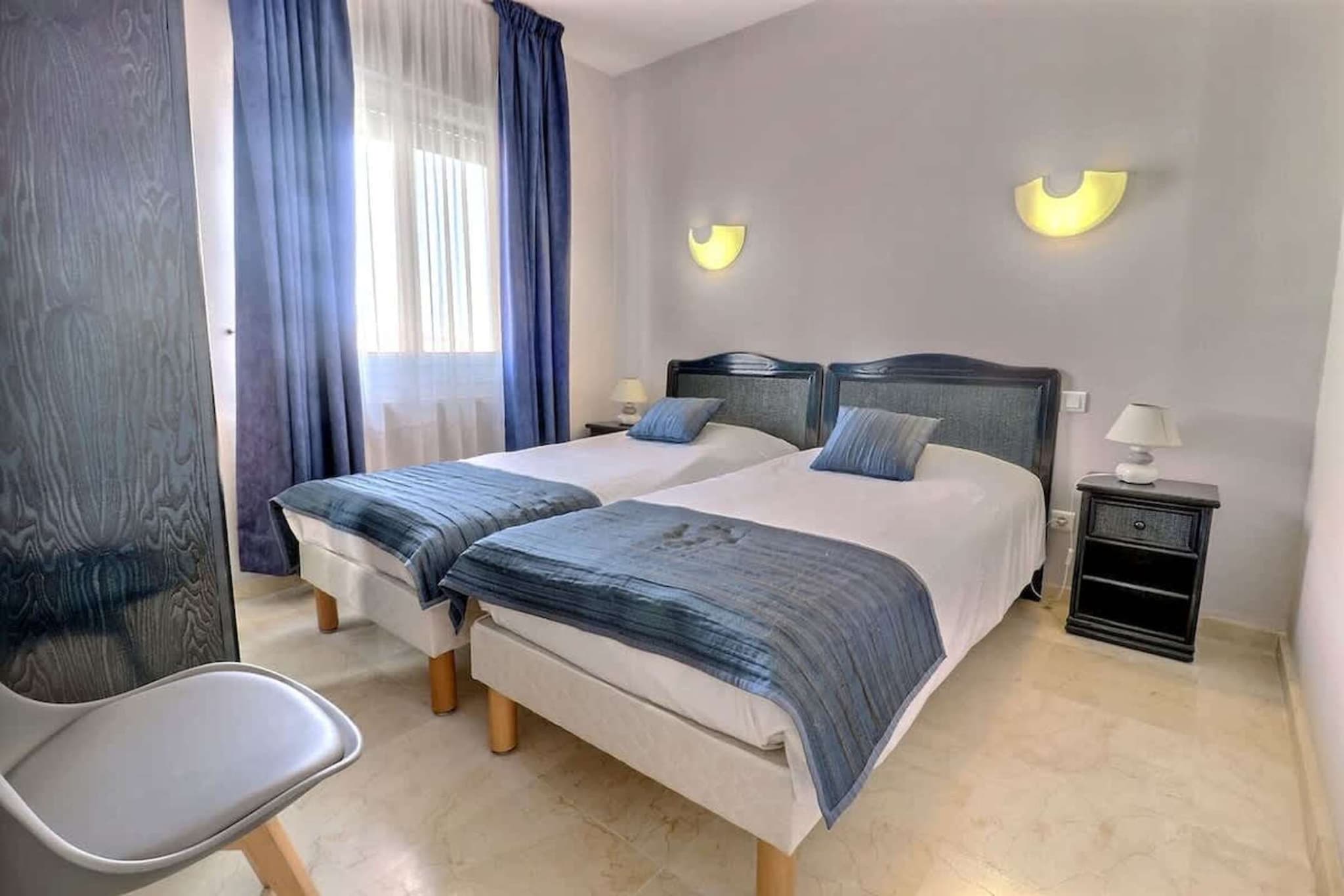 157 LENGAY (302)-Chambre