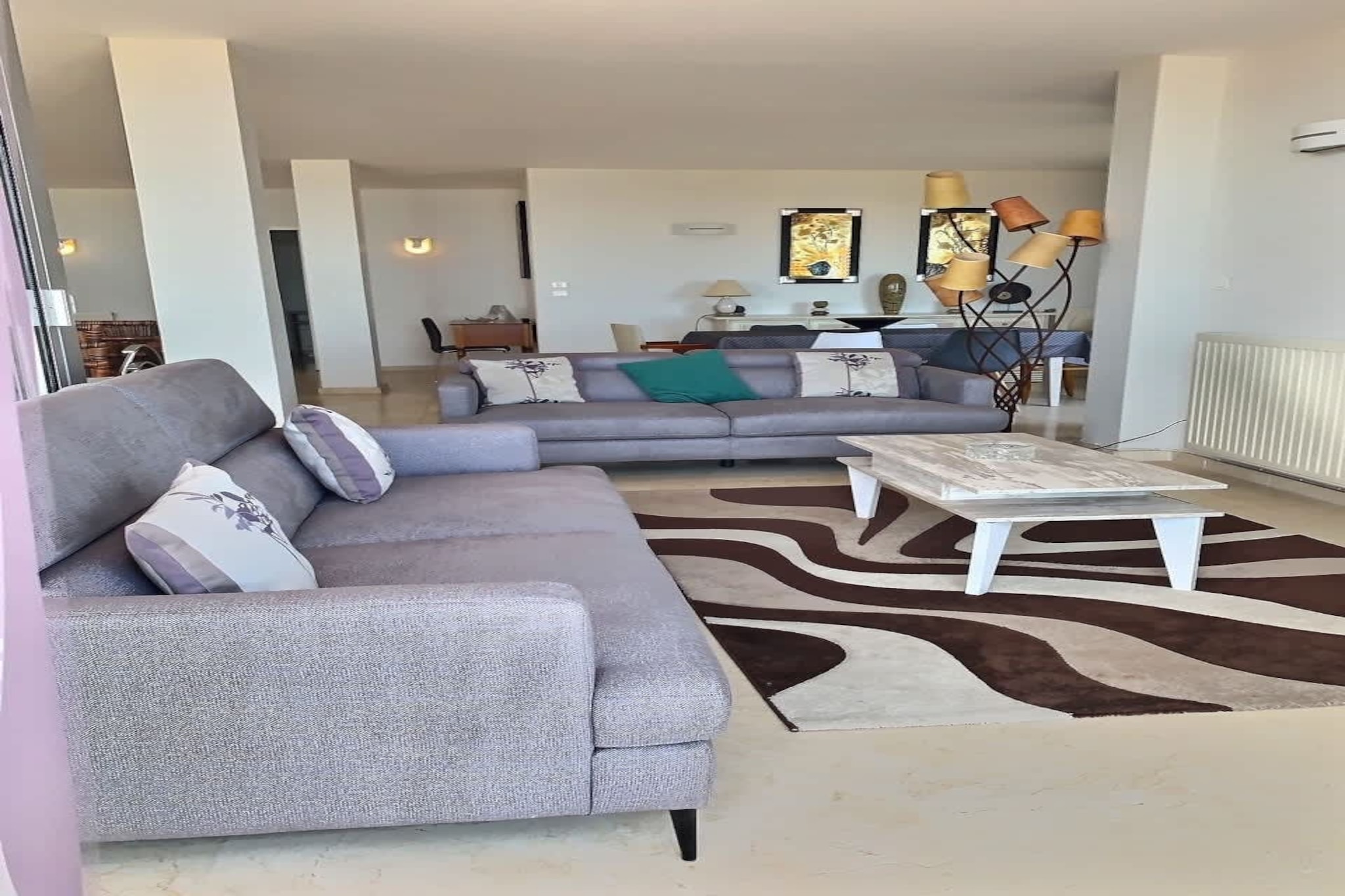 156 LENGAY (301)-Woonkamer