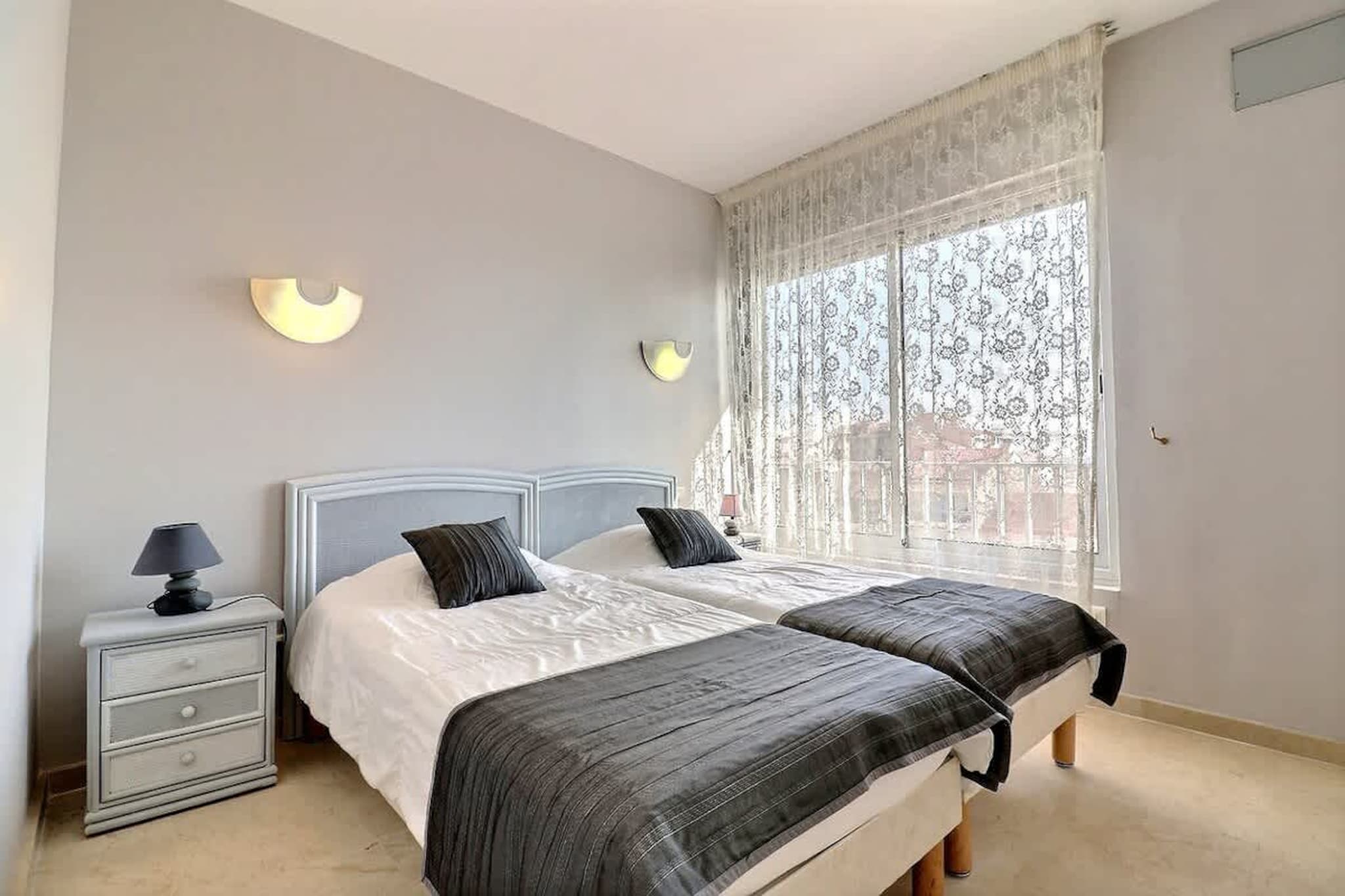 156 LENGAY (301)-Slaapkamer
