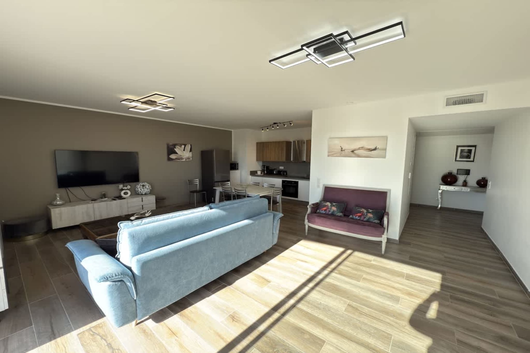 215 GOSNET-Woonkamer
