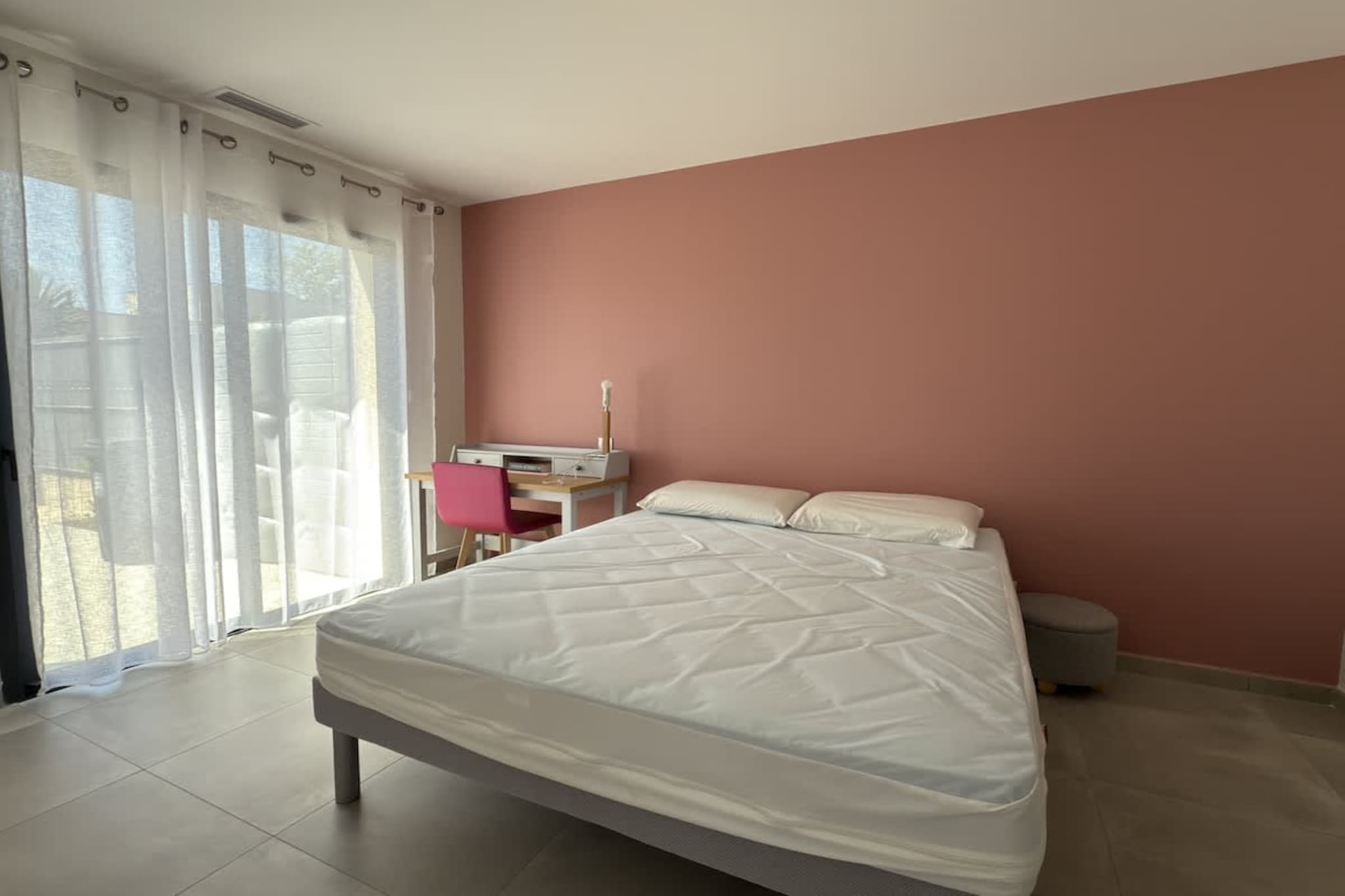 196 ALDAJUSTE-Schlafzimmer
