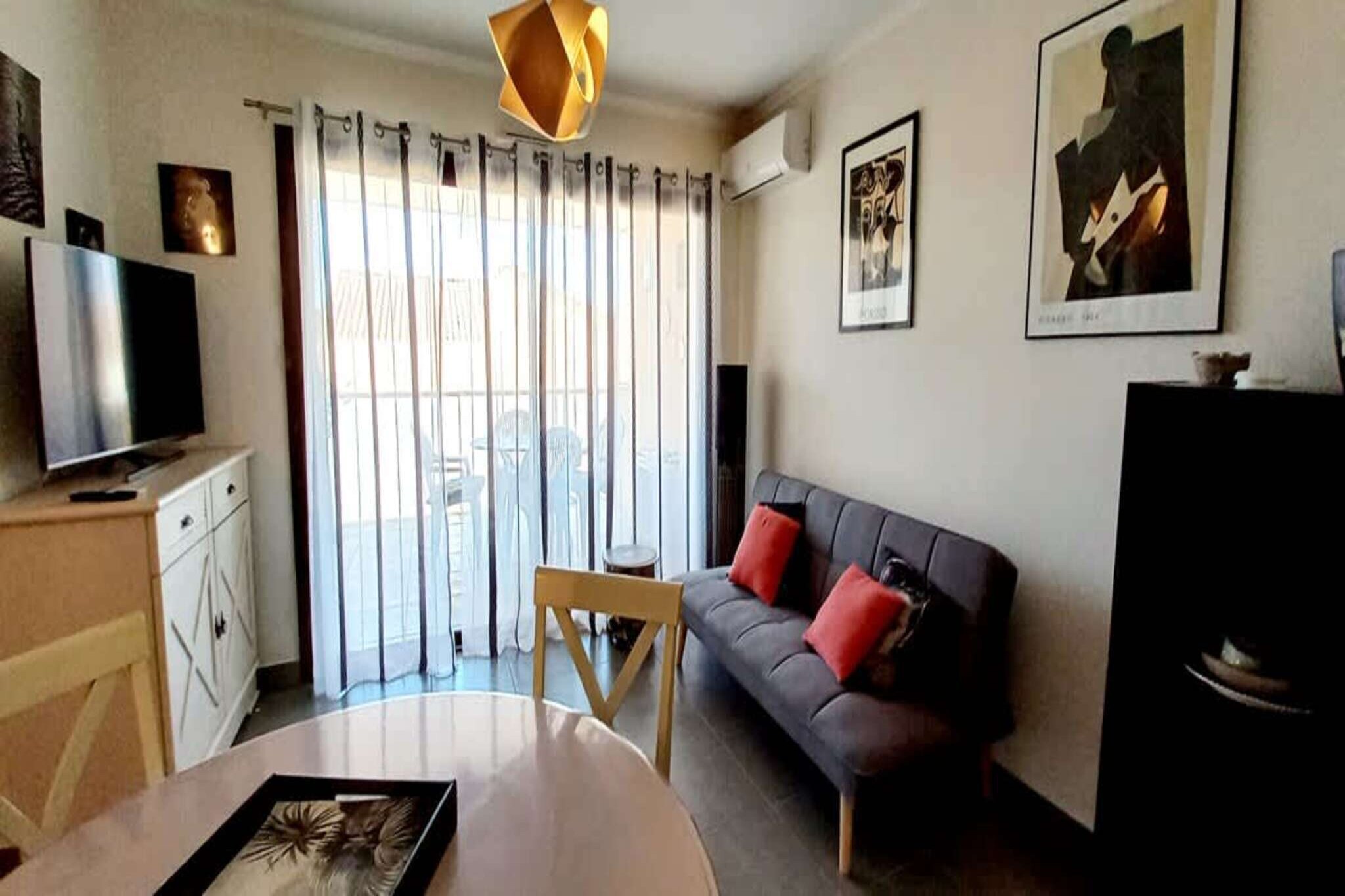 Apartment 100m from Beach in Valras