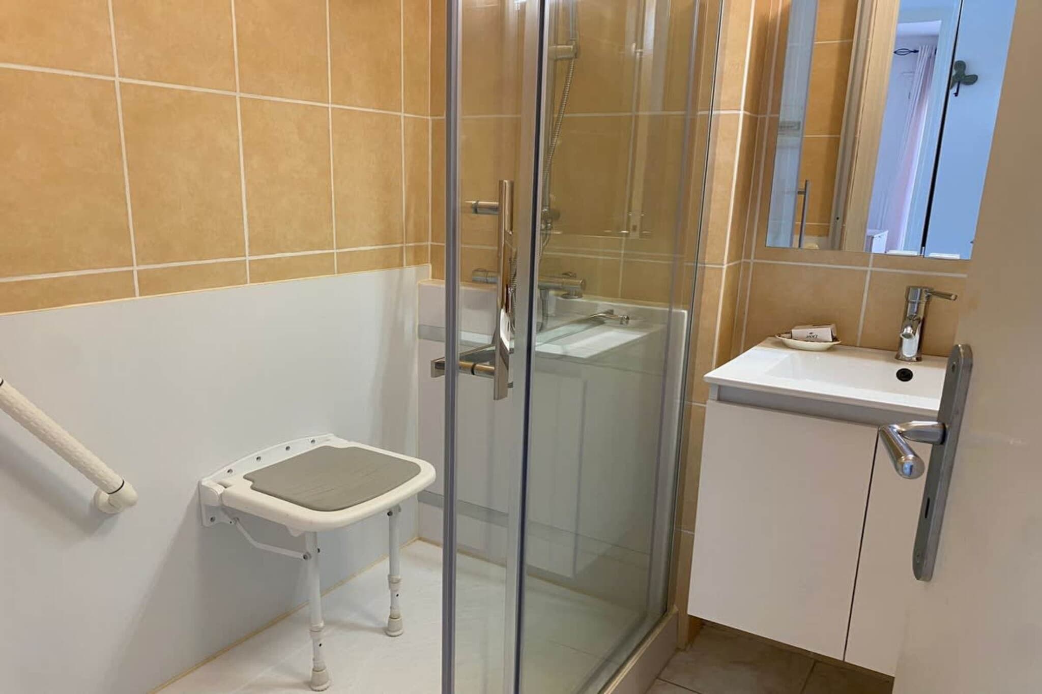 LOU ? CHARBO LD234-Salle de bain