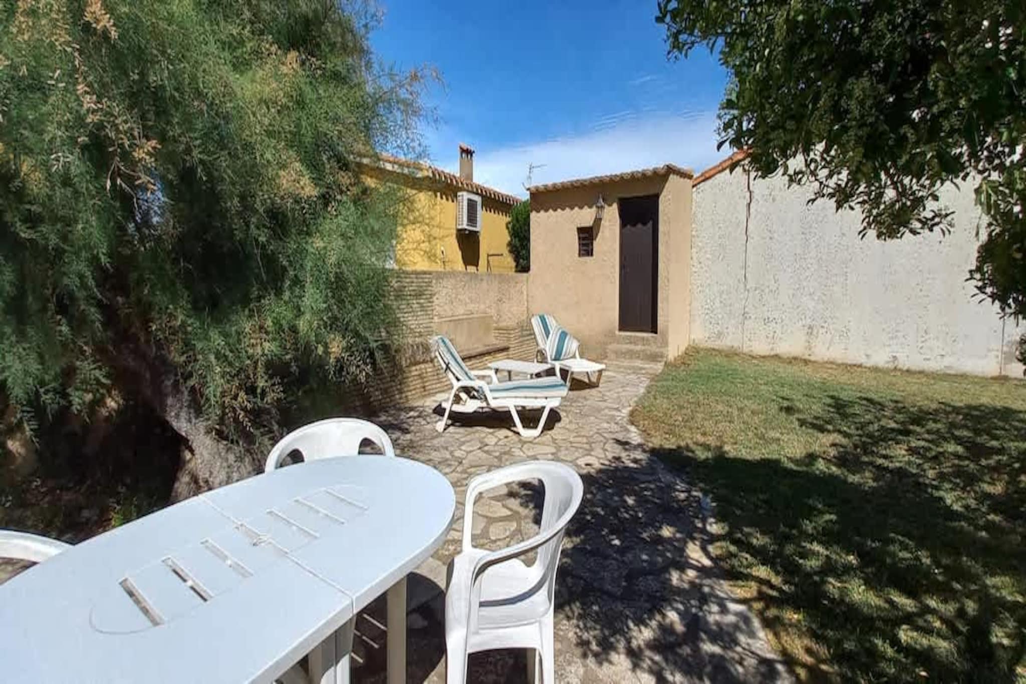 LOU 207 FAGES-Terrasbalkon