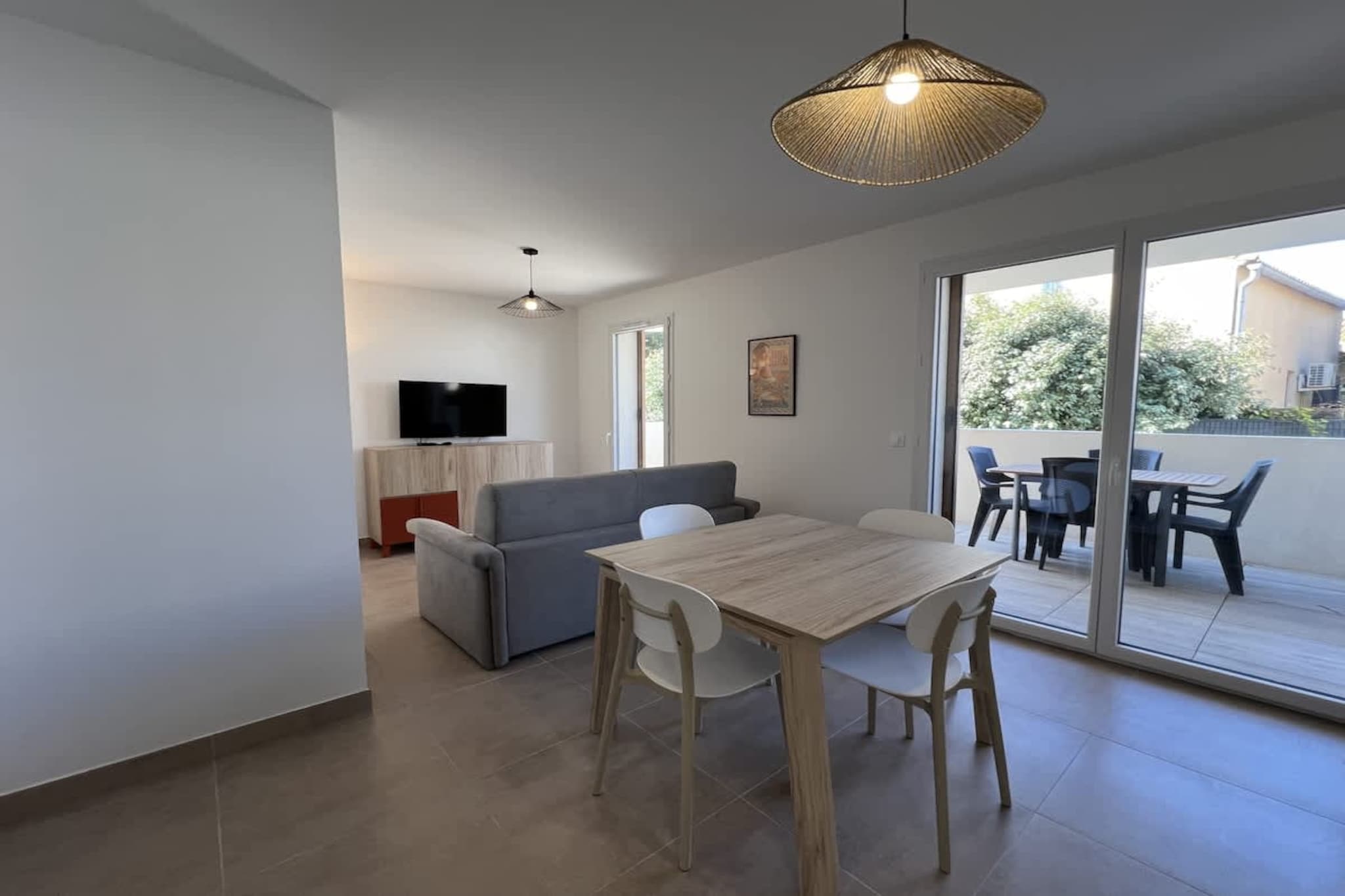 112 BLANC-Eetkamer