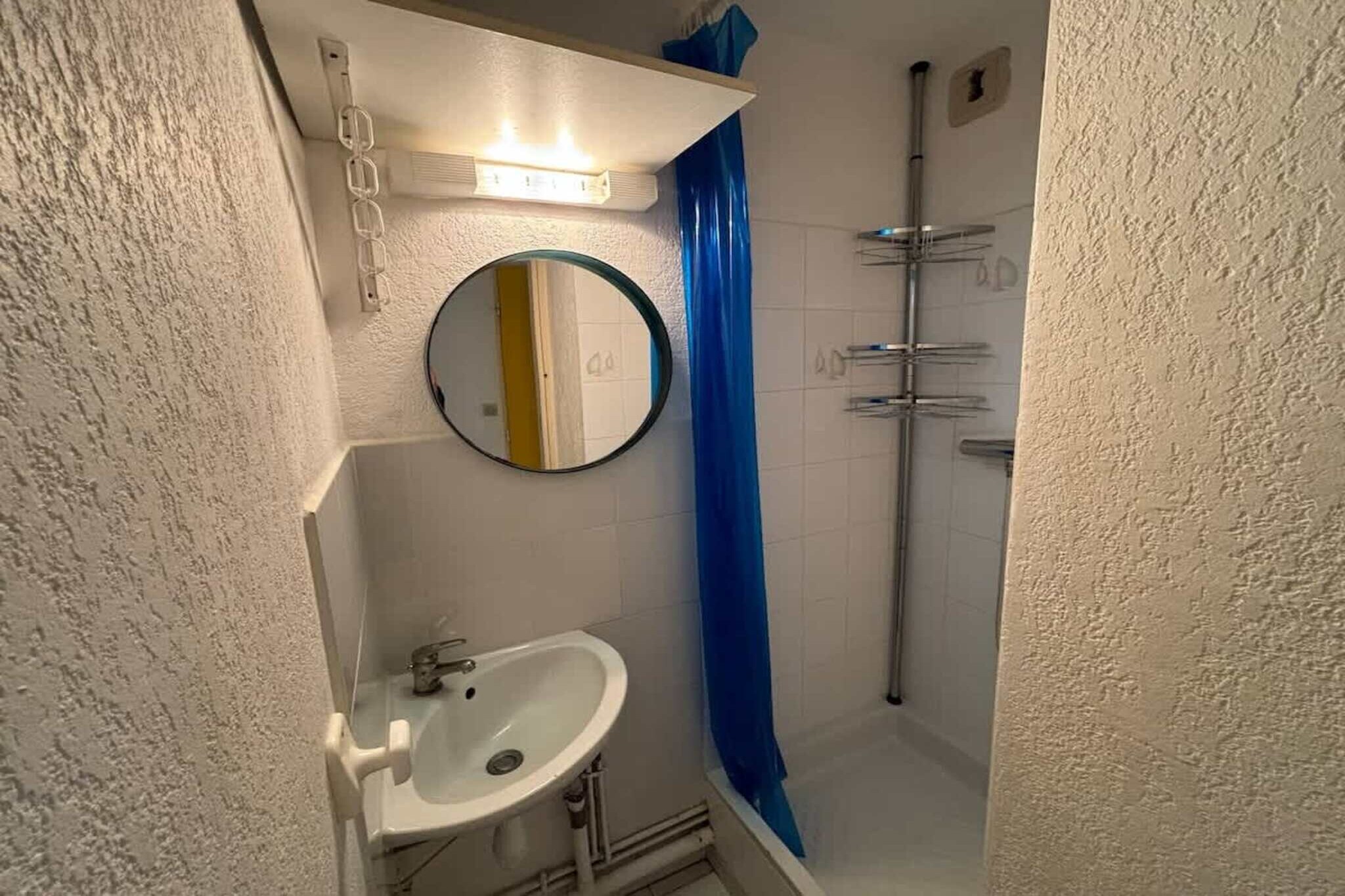 Charming Flat 100m from Beach