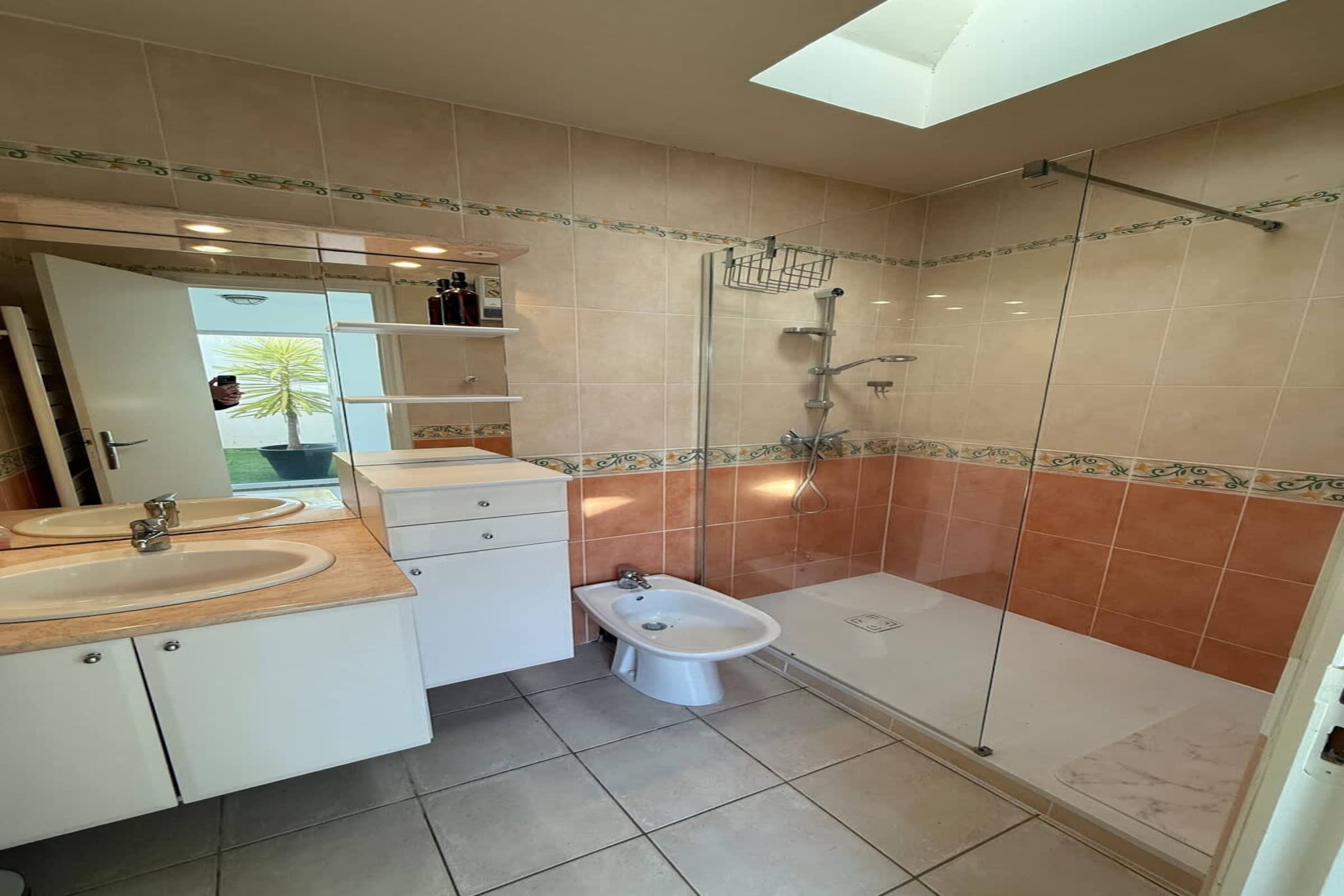 87 Villa sur la plag-Badkamer