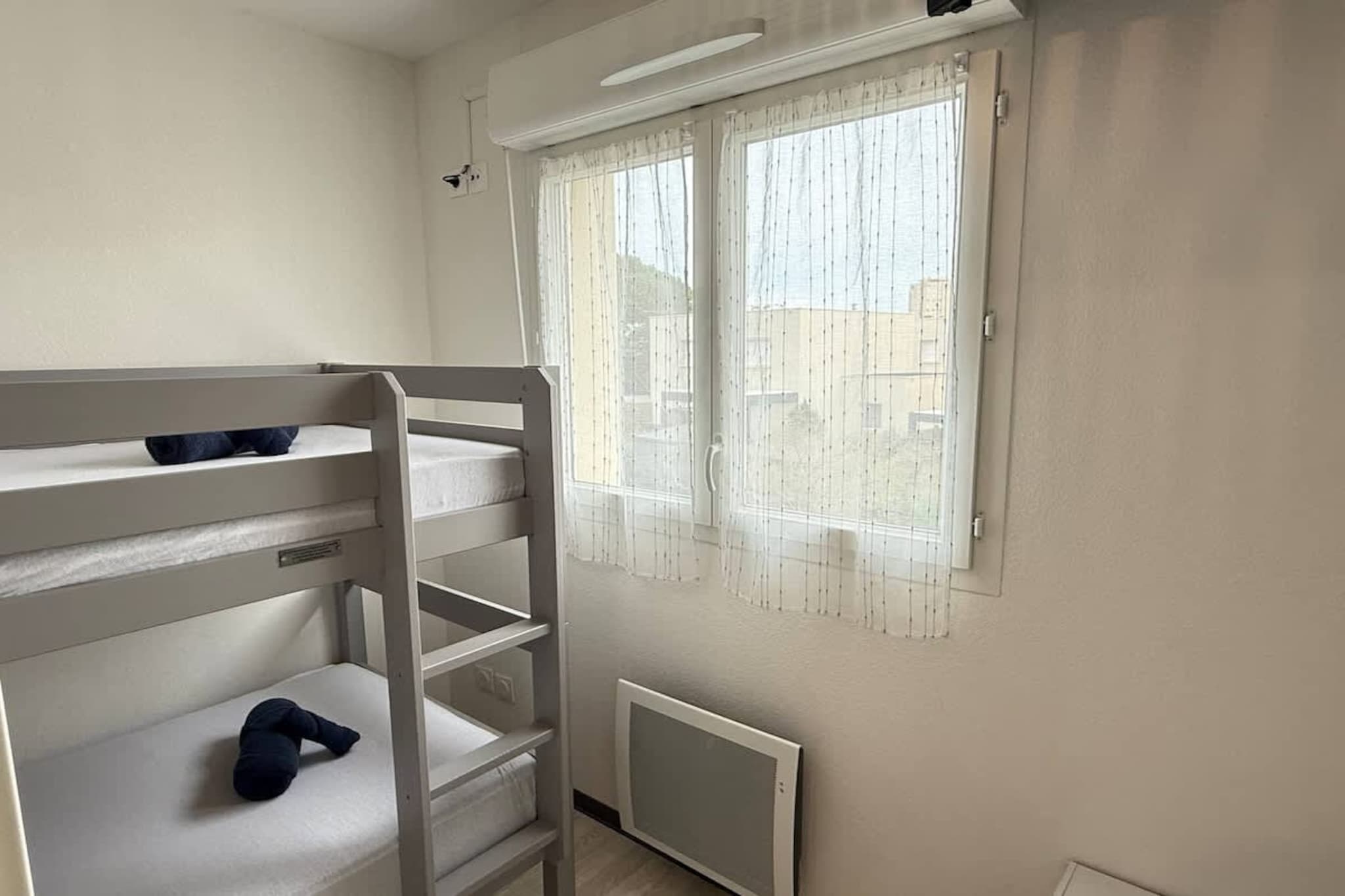 94 Villa 44-Chambre