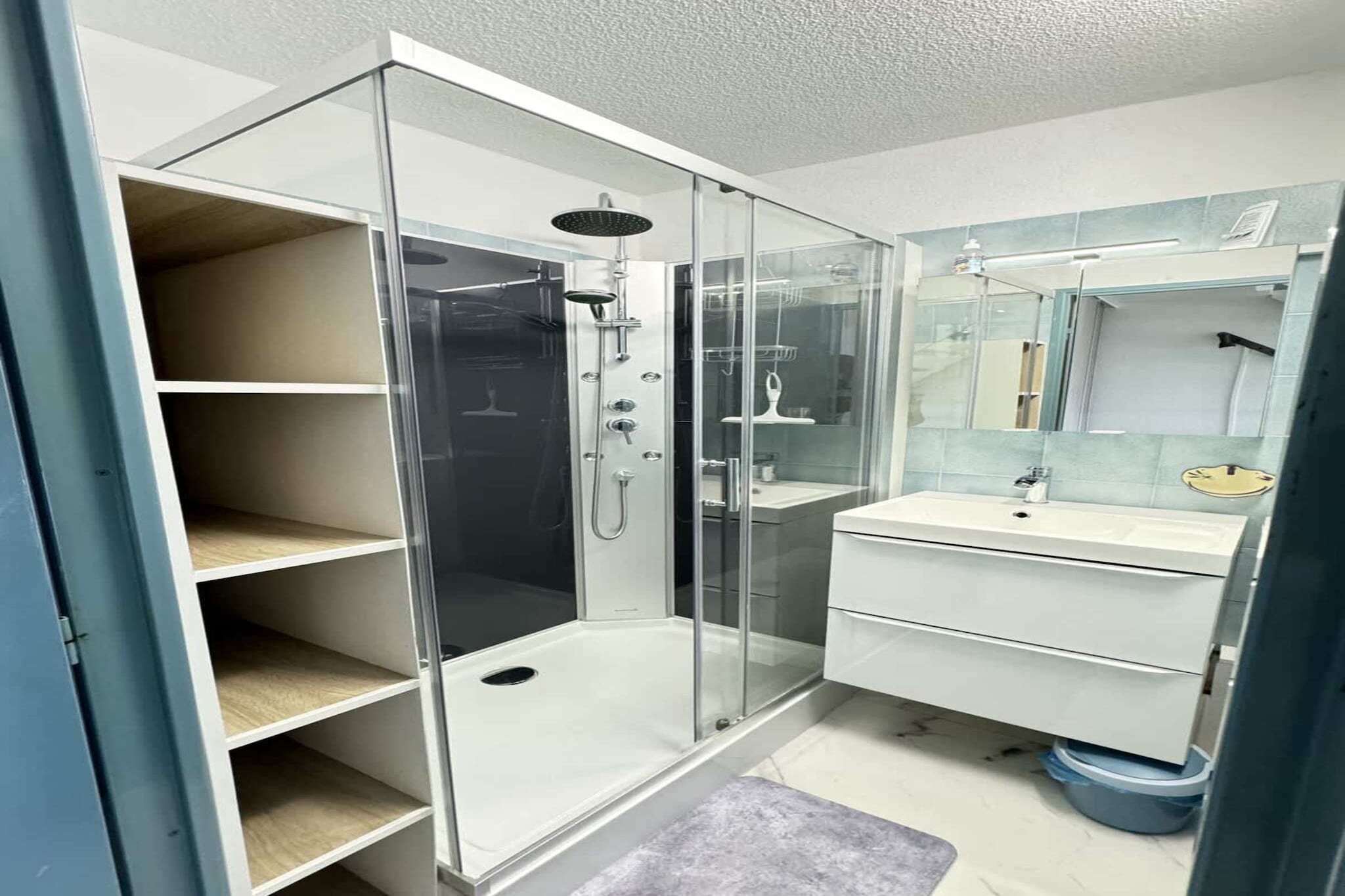 Bath Room