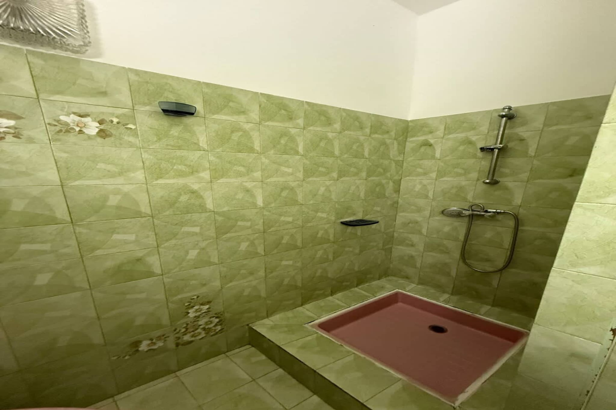 86 Bel appart 120m2-Badkamer