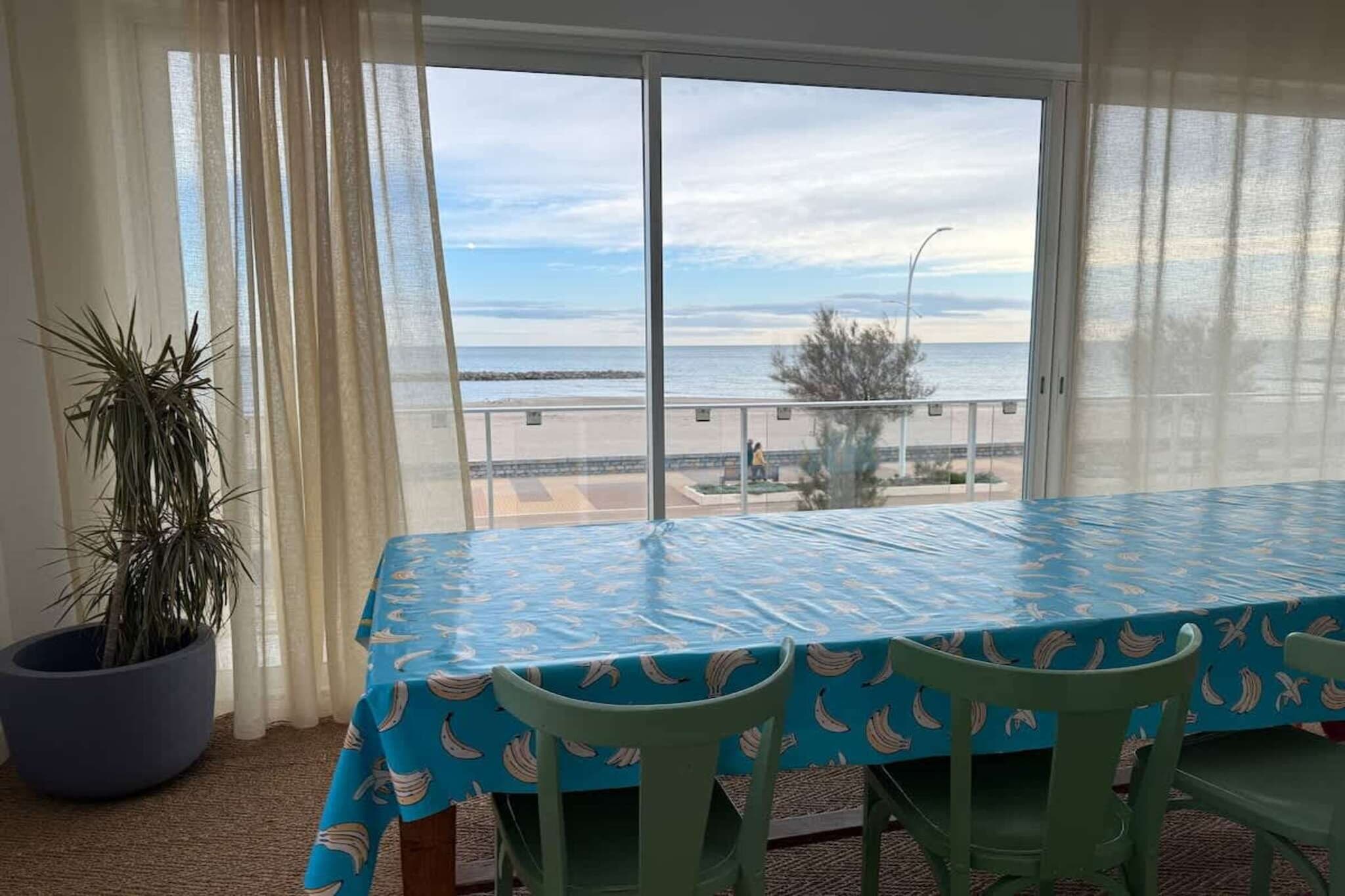 86 Bel appart 120m2 - Eetkamer