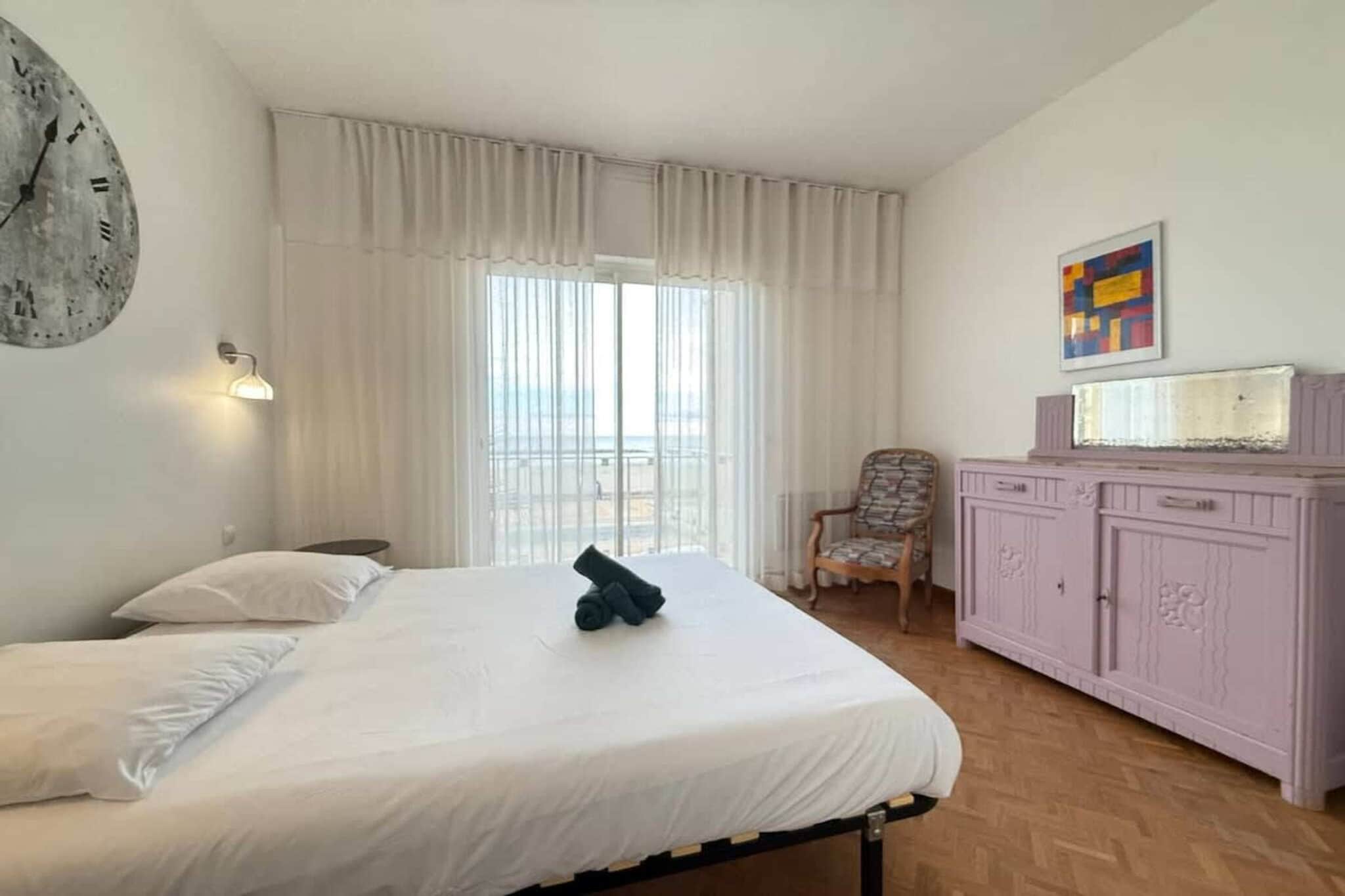 86 Bel appart 120m2 - Slaapkamer